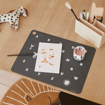 Alphabet bordstablett - Anthracite - OYOY