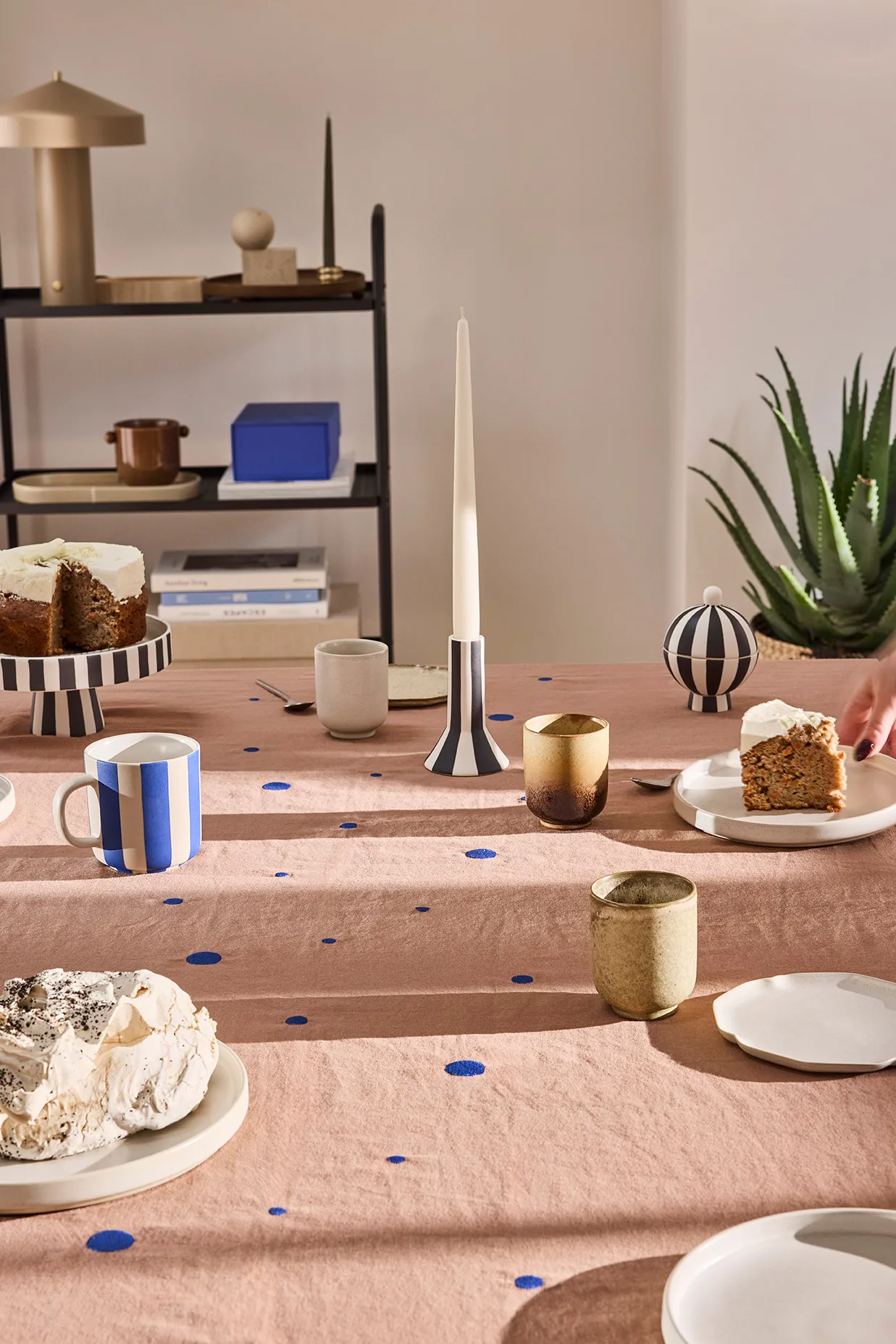 Nori bordsduk 140x260 cm, Terracotta-optic blue OYOY