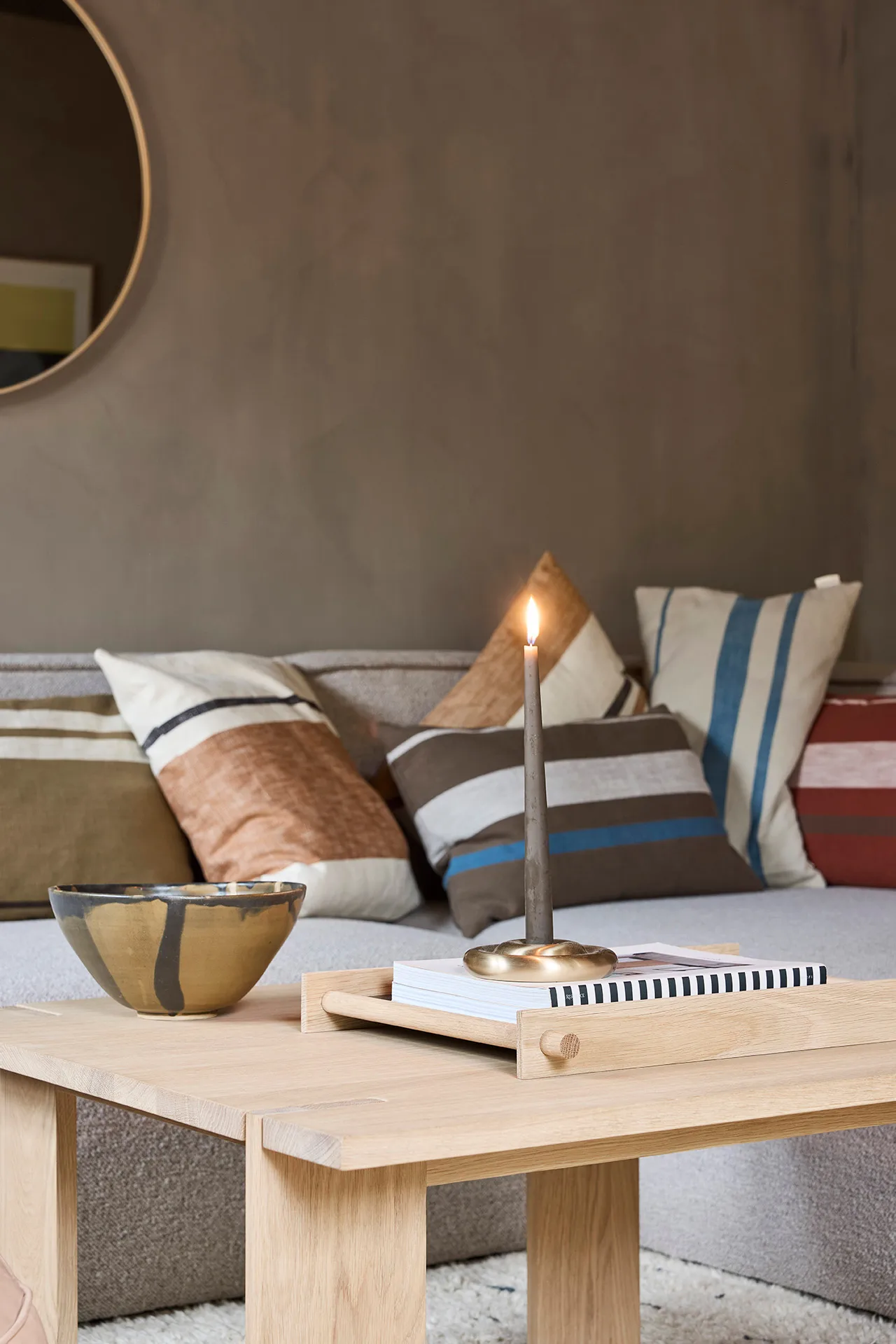 Pieni bricka large 34x46 cm, Black OYOY