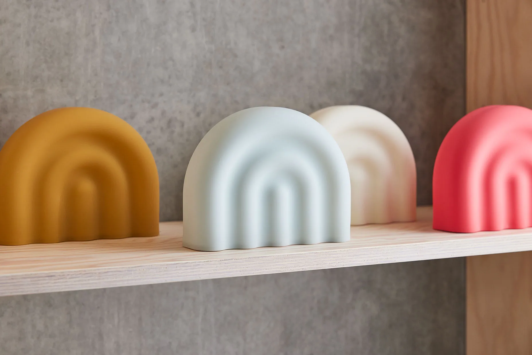 Rainbow nattlampa, Pale mint OYOY