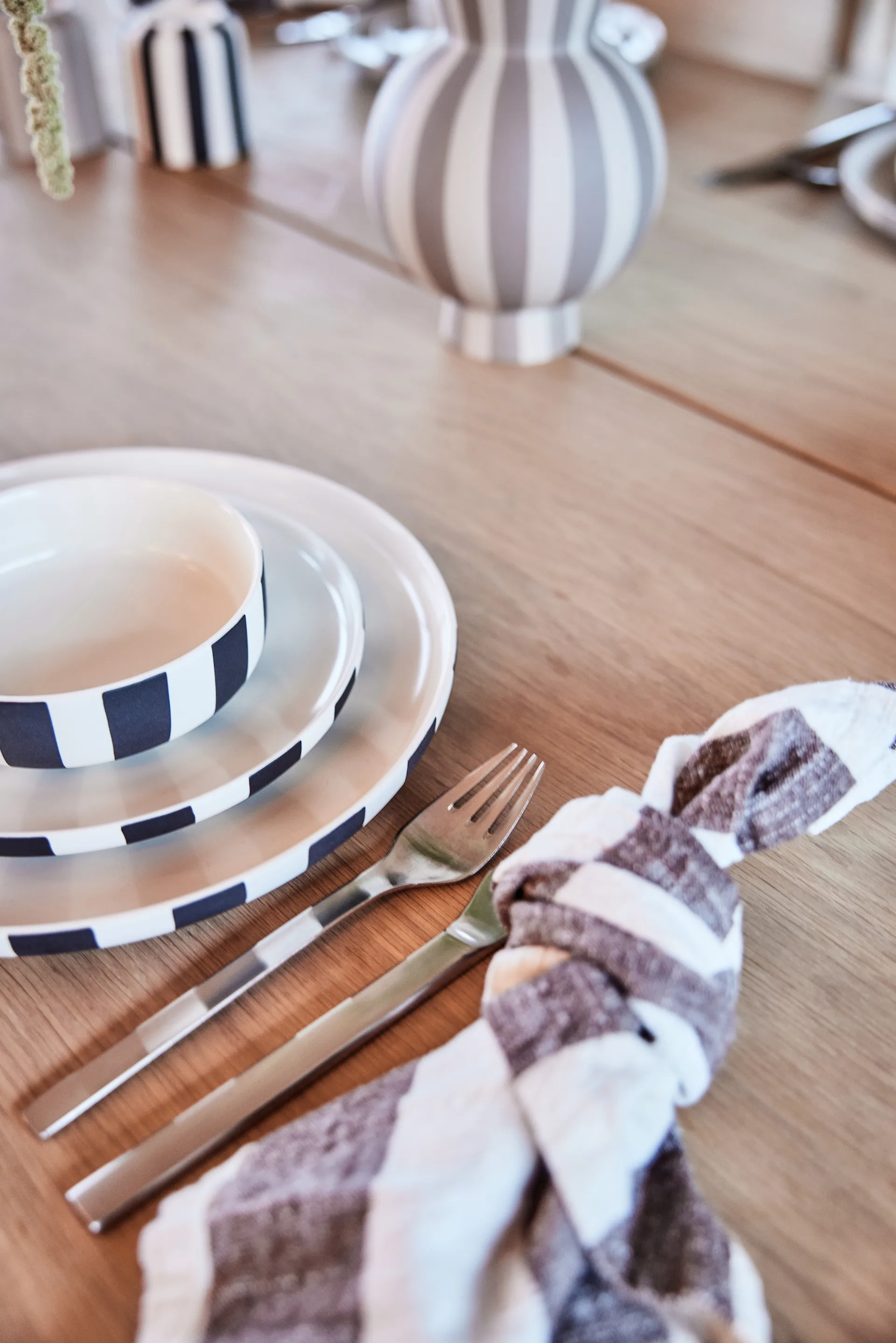 Toppu vas Ø14,5 cm, Clay OYOY