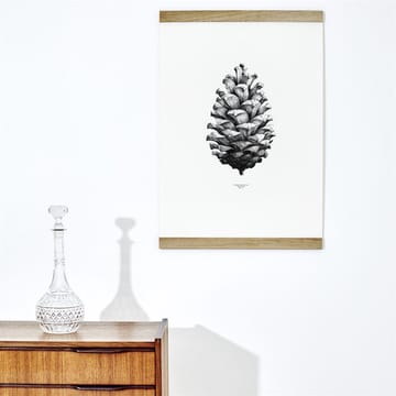 1:1 Pine Cone poster - vit, 50x70 cm - Paper Collective