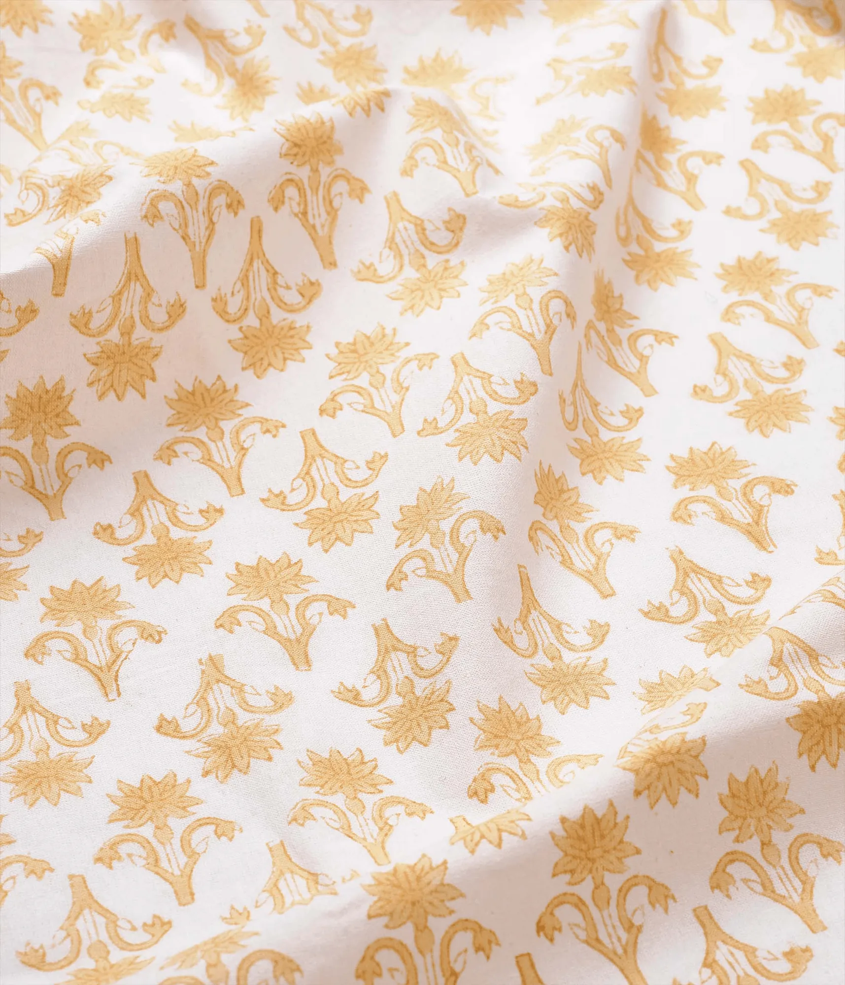 Lily bordsduk, Yellow, 350x150 cm Pick a Poppy