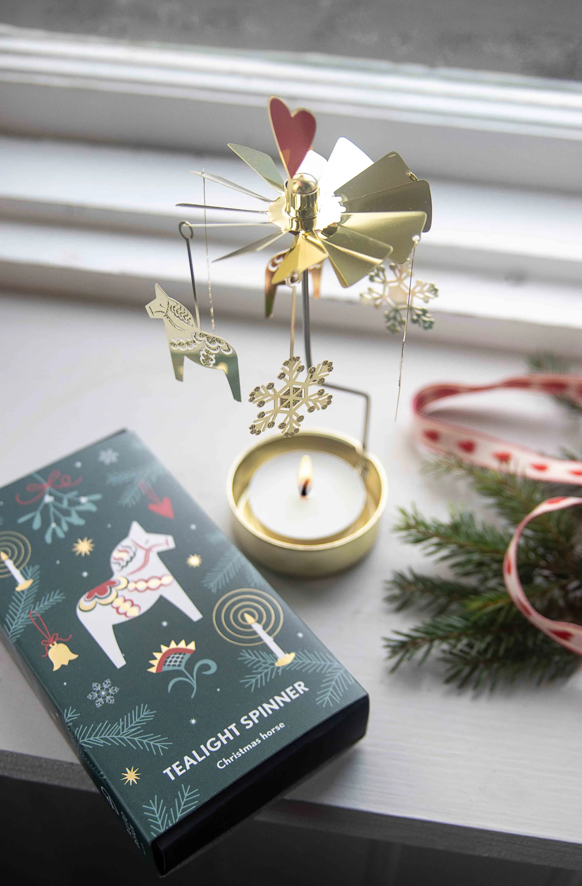 Christmas horse änglaspel, Guld Pluto Design