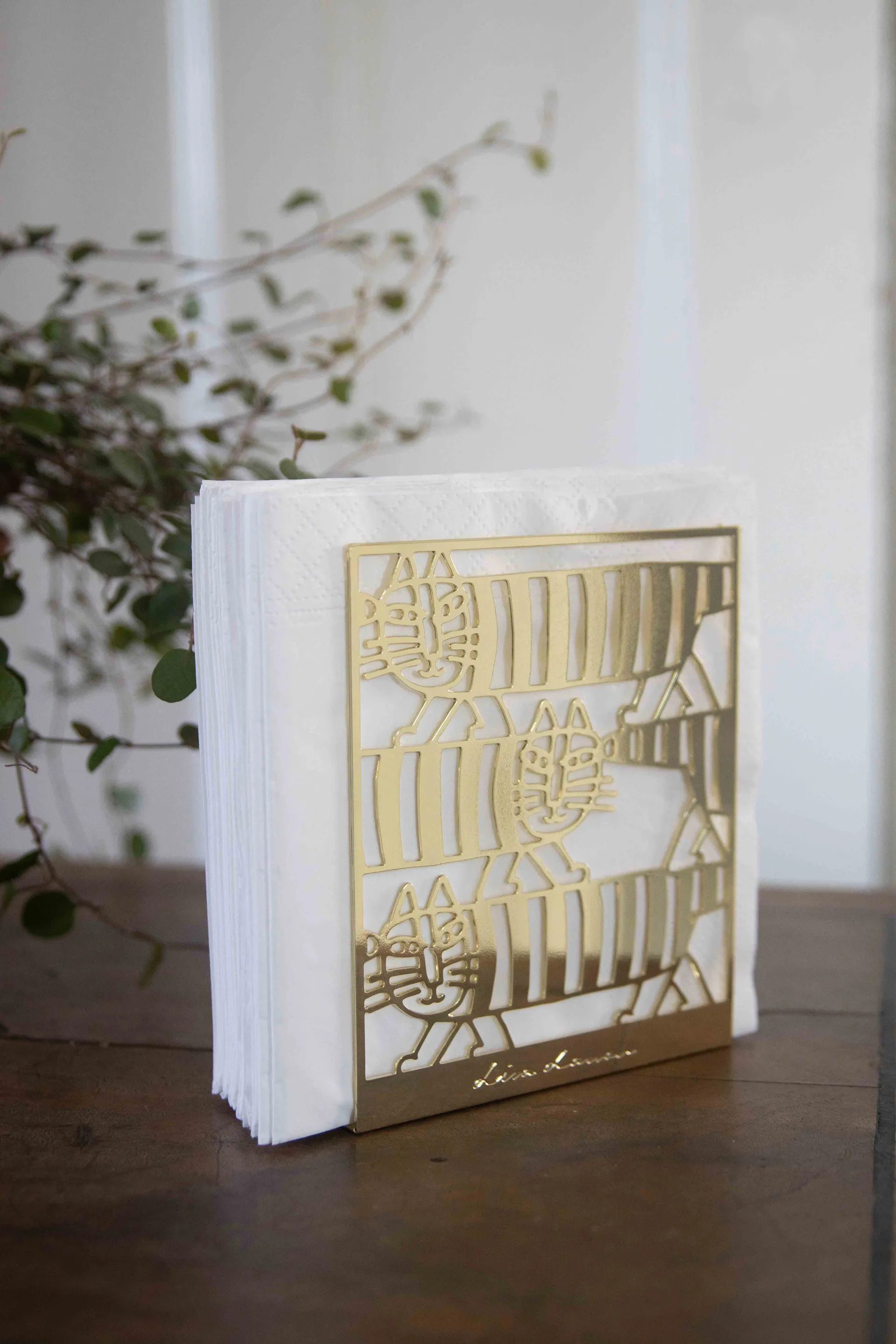 Lisa Larsson Mikey servetthållare, Guld Pluto Design