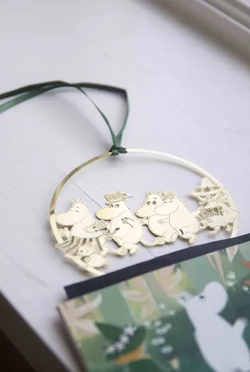 Muminfamiljen dekorationshänge - Guld - Pluto Design