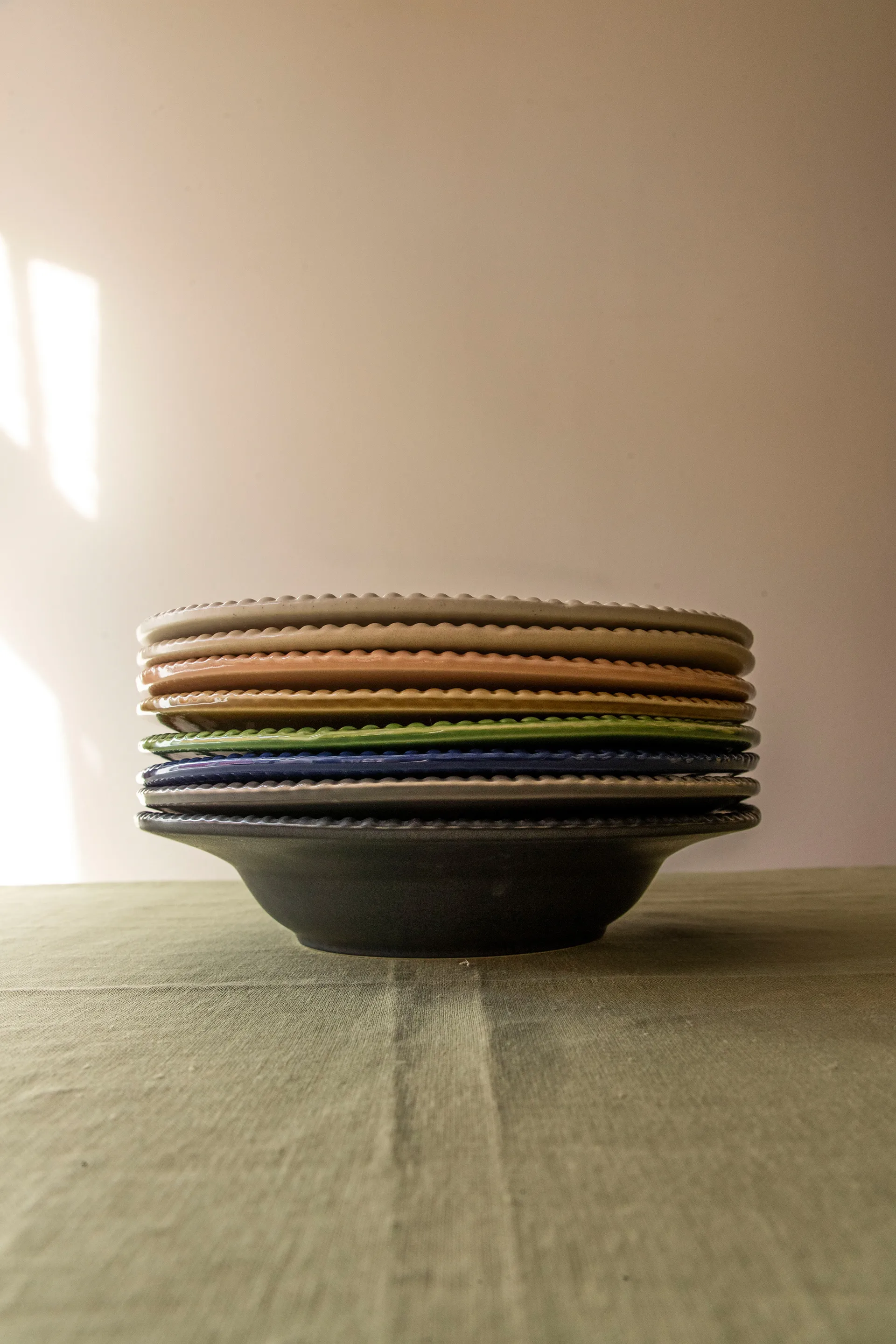 Daria pastatallrik Ø35 cm, Clean grey PotteryJo