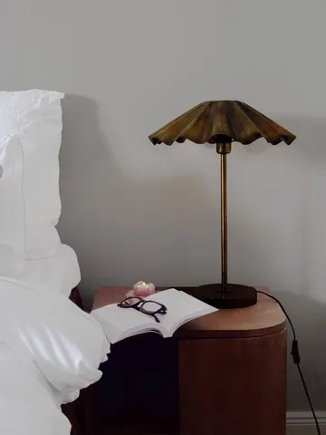 Aira bordslampa - Bränd mässing, 54 cm - PR Home