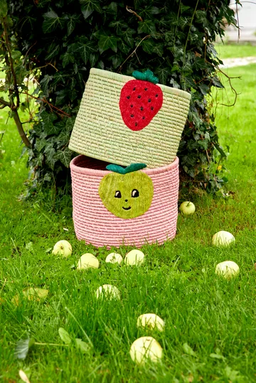 Rice raffia förvaringskorg Ø35 cm - Strawberry embroidery - RICE
