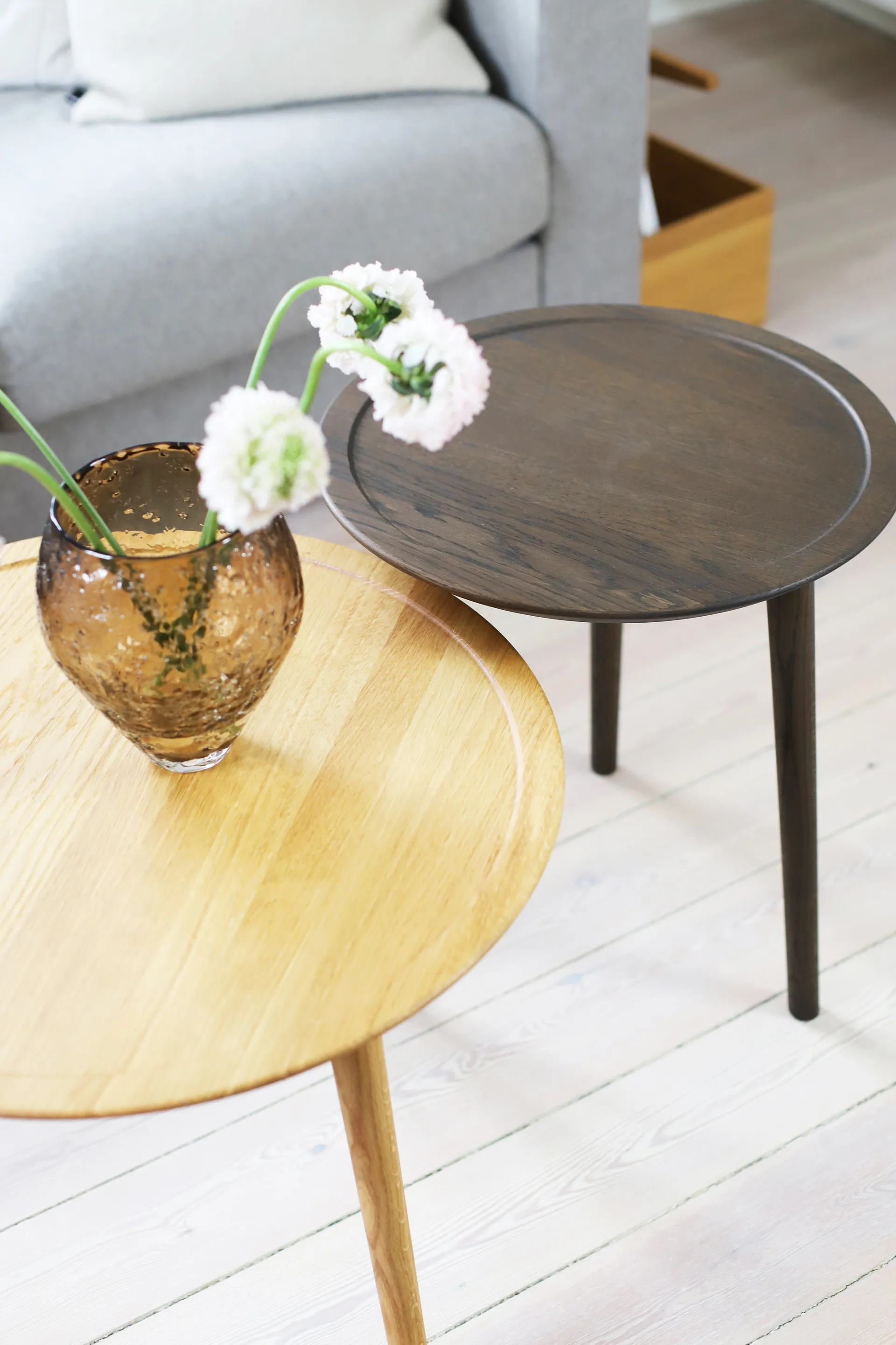 Crushed glasvas medium, Sepia brown Ro Collection