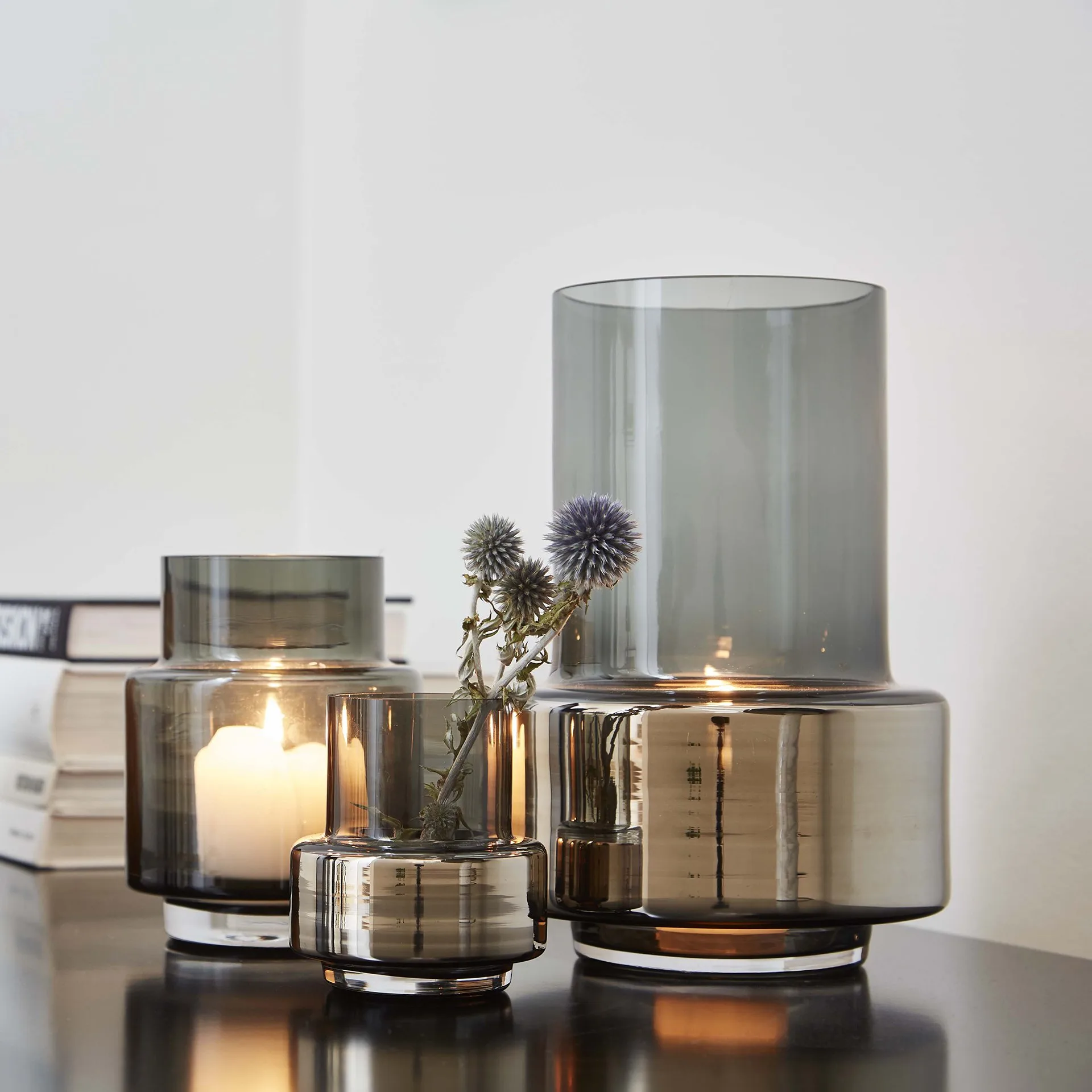 Hurricane smoked tealight no. 25, Platinum Ro Collection