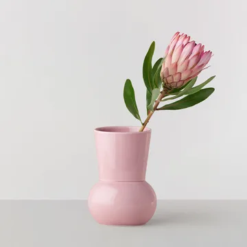 Oval vase no. 66 - Rose pink - Ro Collection