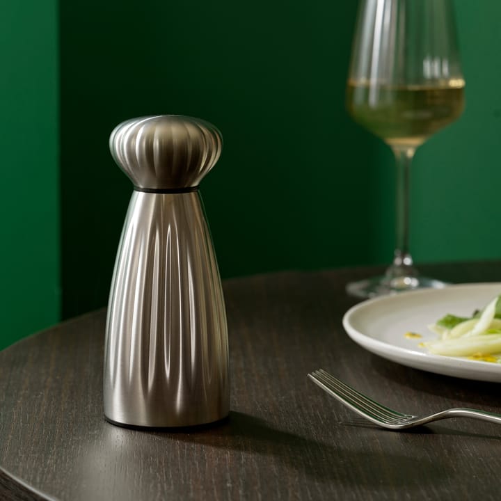 Palm satin pepparkvarn rostfritt stål 16,8 cm, Svart Robert Welch