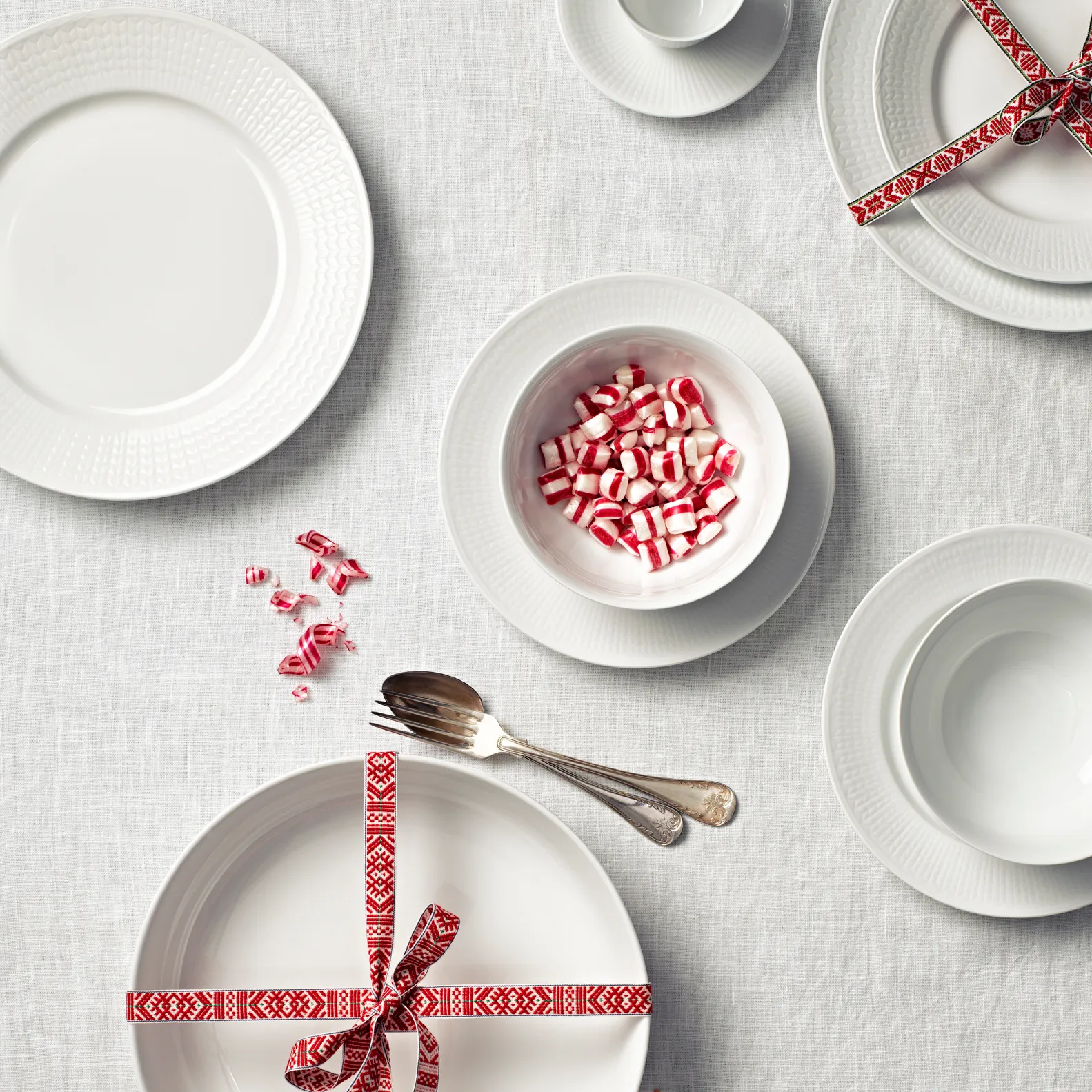 Swedish Grace tallrik 21 cm, 6-pack snö (vit),  Rörstrand