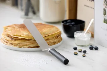 Emma palettkniv smal stål 33 cm - Black - Rosti