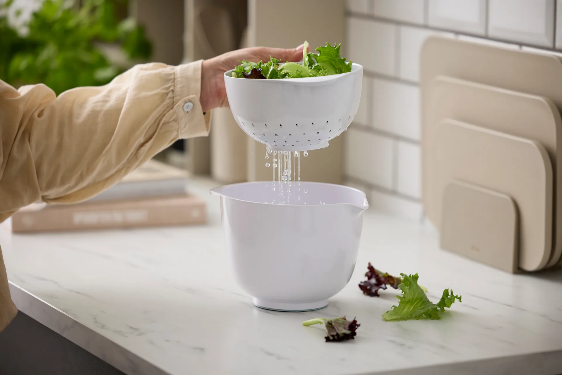 NEW Margrethe skål med durkslag, Vit, 1,5 liter Rosti