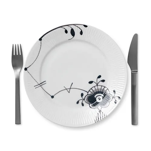 Black Fluted Mega tallrik 6, Ø 22 cm Royal Copenhagen