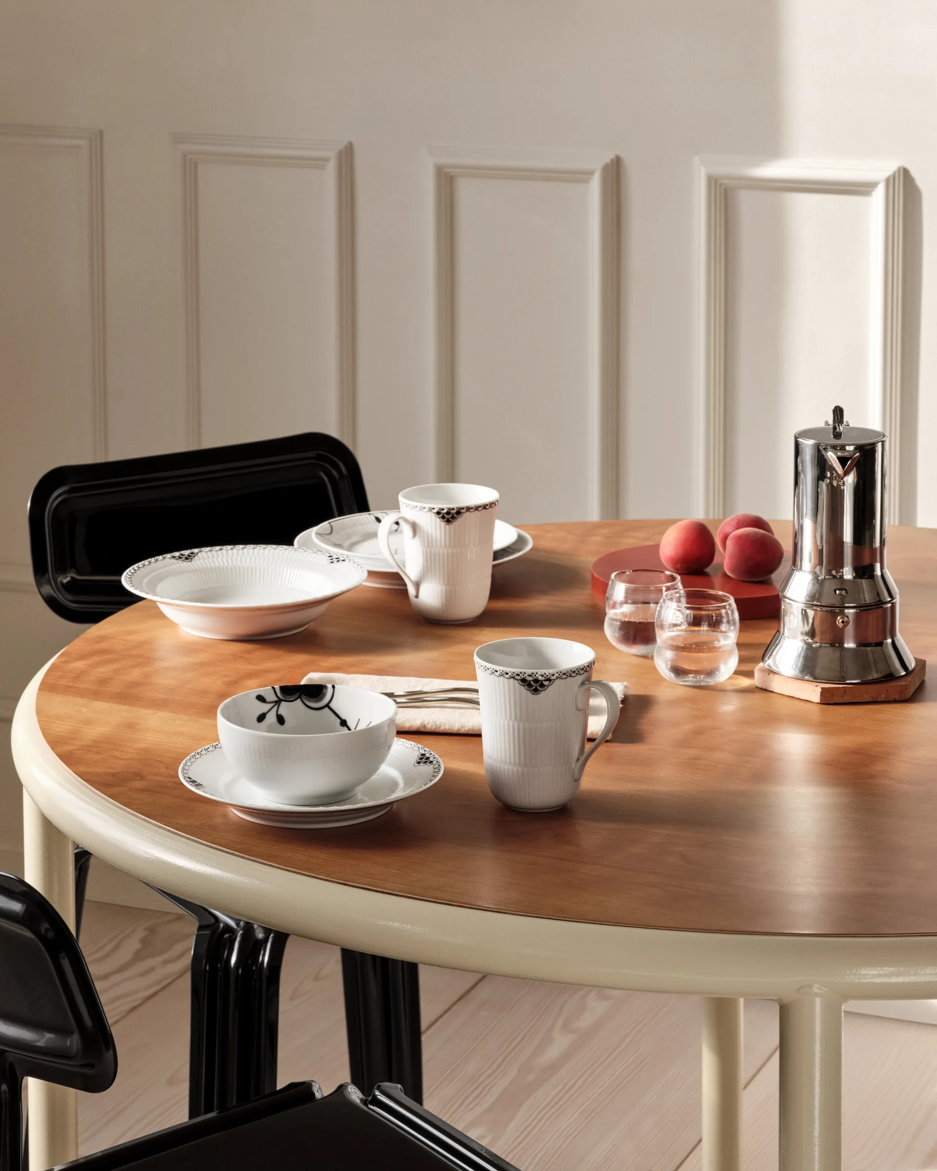 Black Lace djup tallrik, Ø21 cm Royal Copenhagen