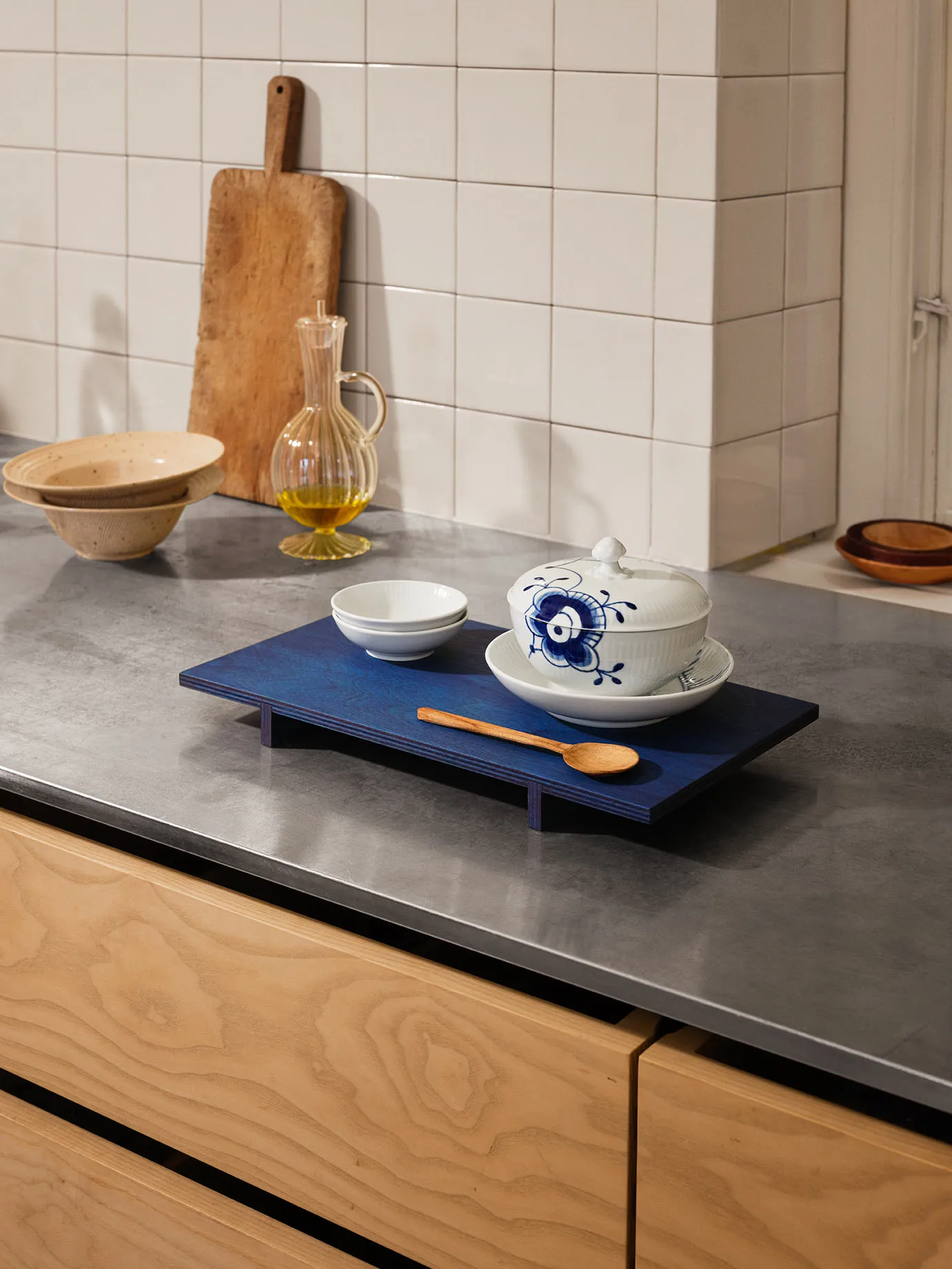 Blue Fluted Mega skål med lock och fat, 38 cl Royal Copenhagen