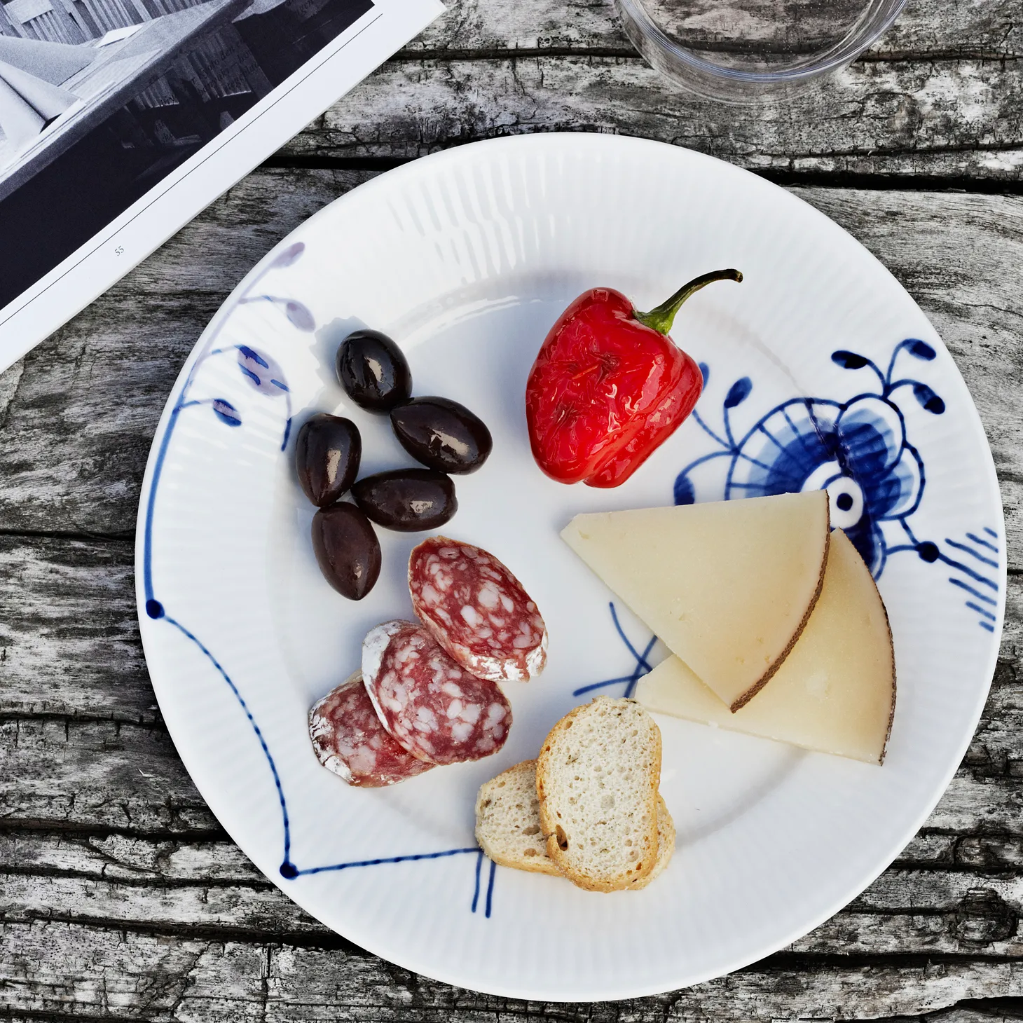 Blue Fluted Mega tallrik 6, Ø 19 cm Royal Copenhagen