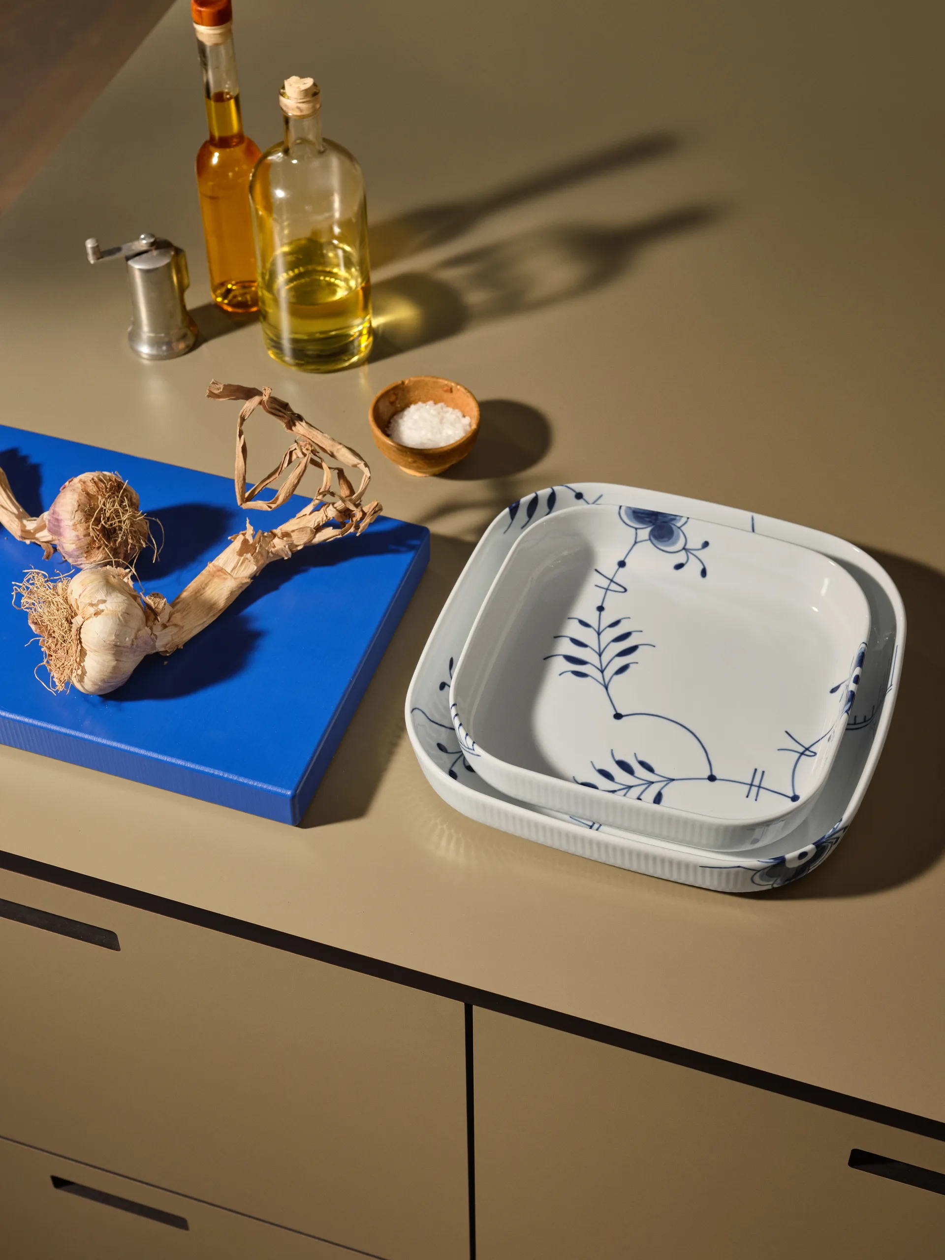 Blue Fluted Mega ugnsform fyrkantig, 30x30 cm Royal Copenhagen