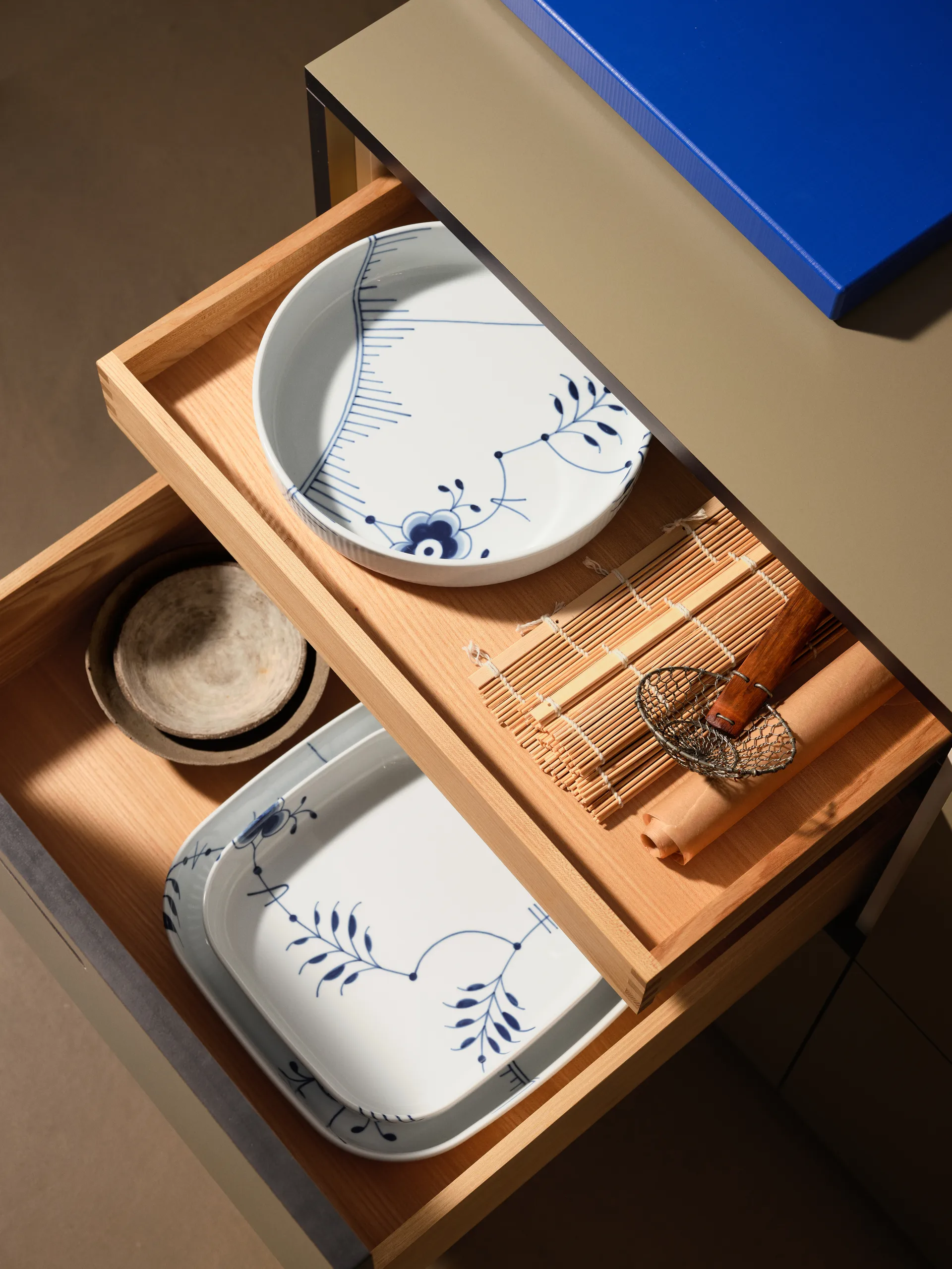 Blue Fluted Mega ugnsform fyrkantig, 30x30 cm Royal Copenhagen