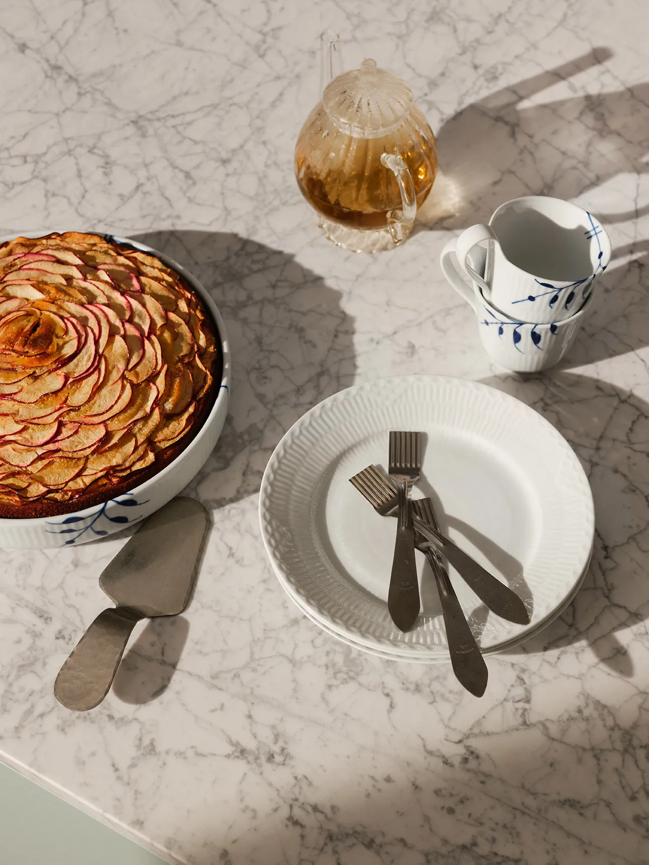 Blue Mega mugg med högt handtag, 25cl Royal Copenhagen