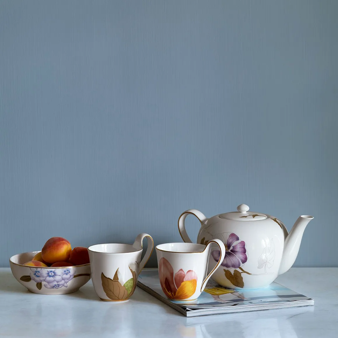 Flora tekanna, blomma för dagen Royal Copenhagen