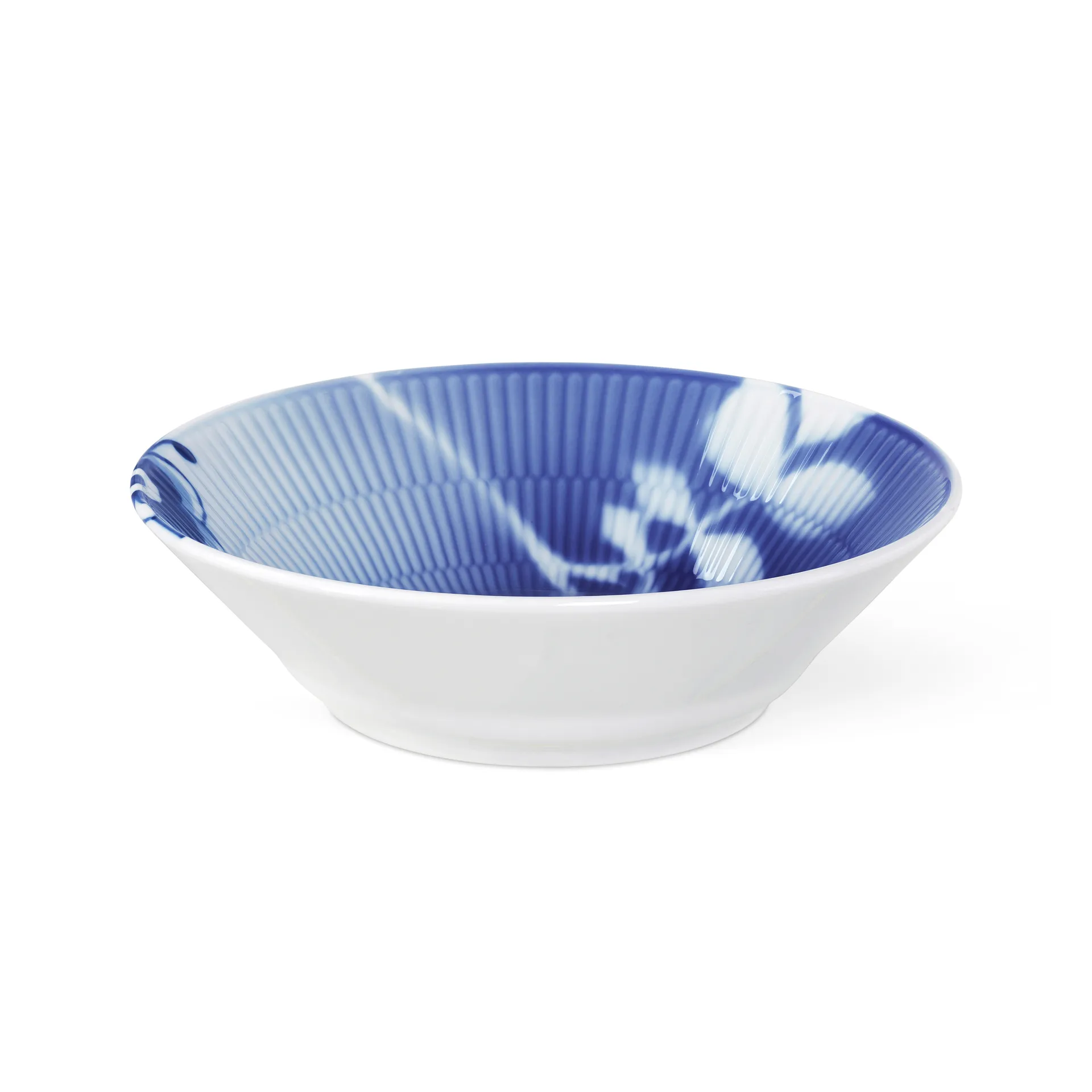 Mega Rose djup tallrik, Ø17 cm Royal Copenhagen