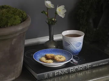 Mugg och tallrik 2022 - vit - Royal Copenhagen