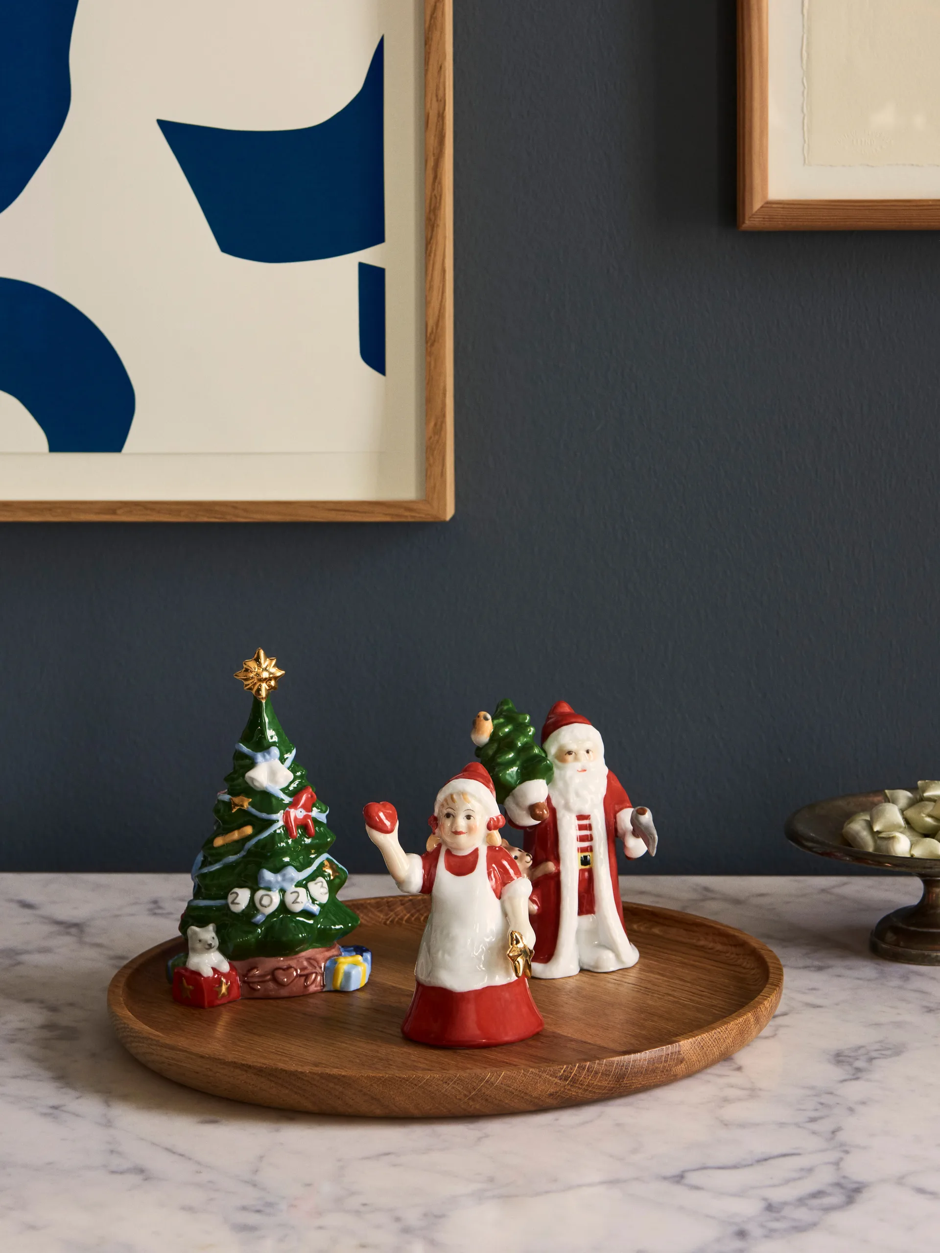 Royal Copenhagen årstomtemor 2023, Röd-vit Royal Copenhagen