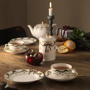 Star Fluted Christmas kopp med fat - 32 cl - lågt handtag - Royal Copenhagen