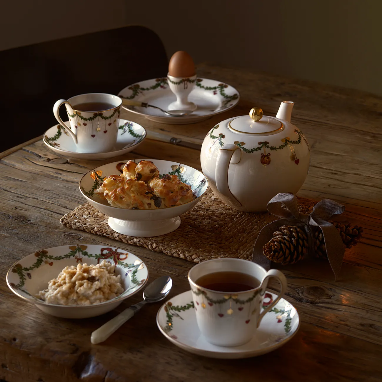 Star Fluted Christmas tekanna, 140 cl Royal Copenhagen