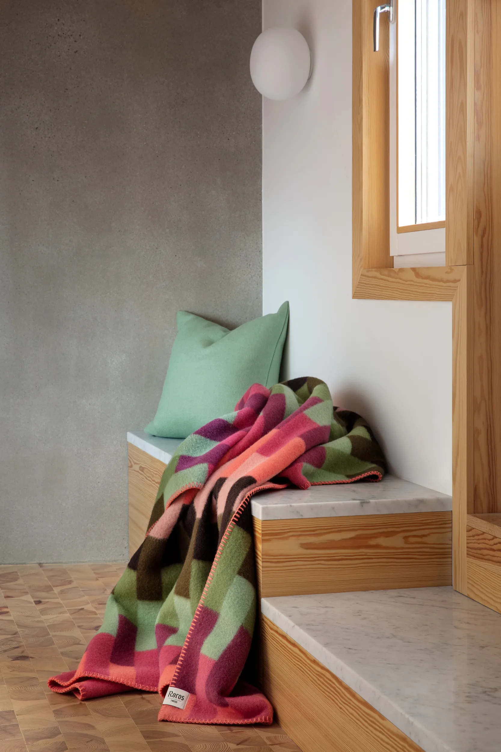 Åsmund bold filt 135x200 cm, Pink-green Røros Tweed