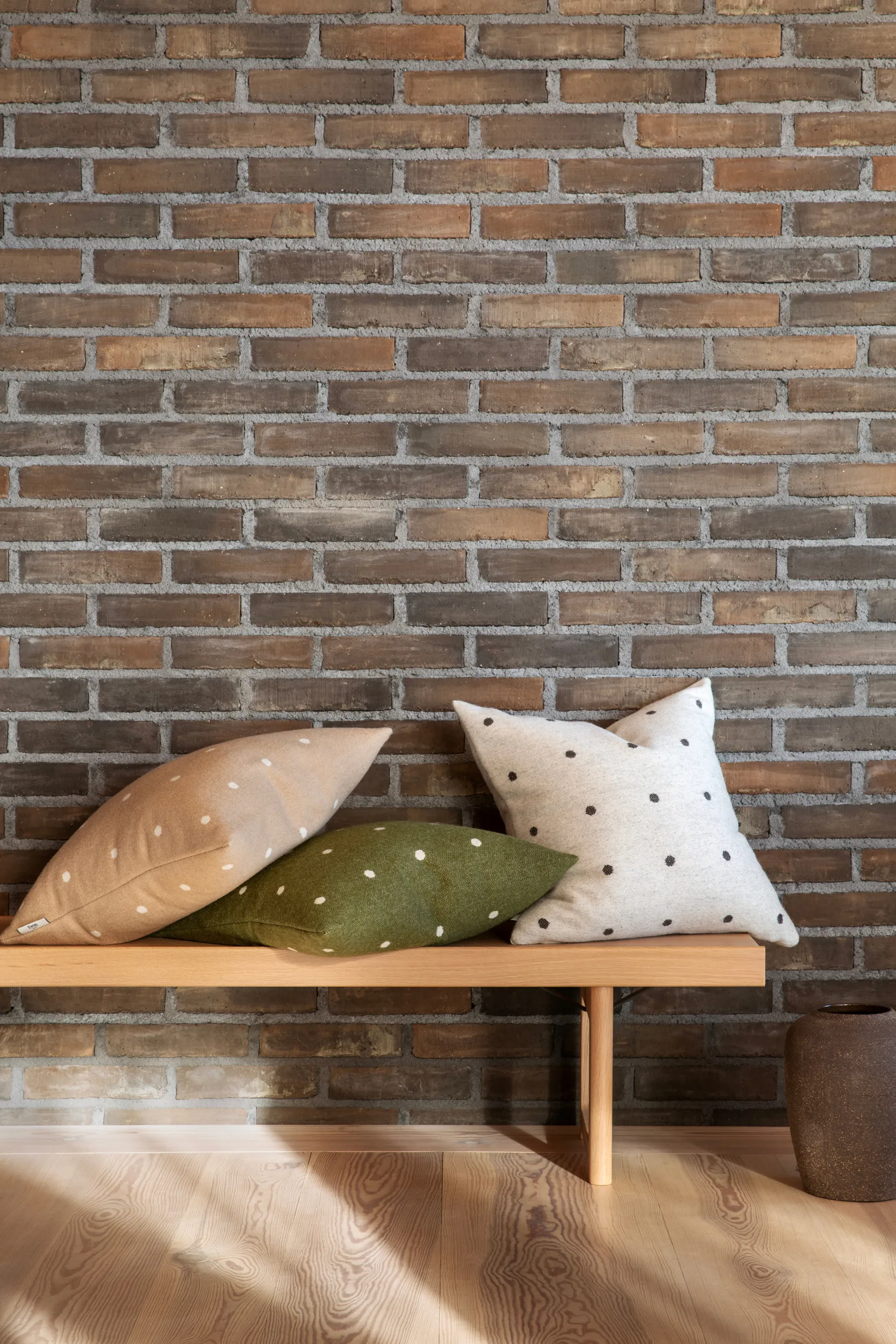 Pastille kudde 50x50 cm, Mushroom Røros Tweed