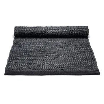 Leather matta 75x300 cm - black (svart) - Rug Solid