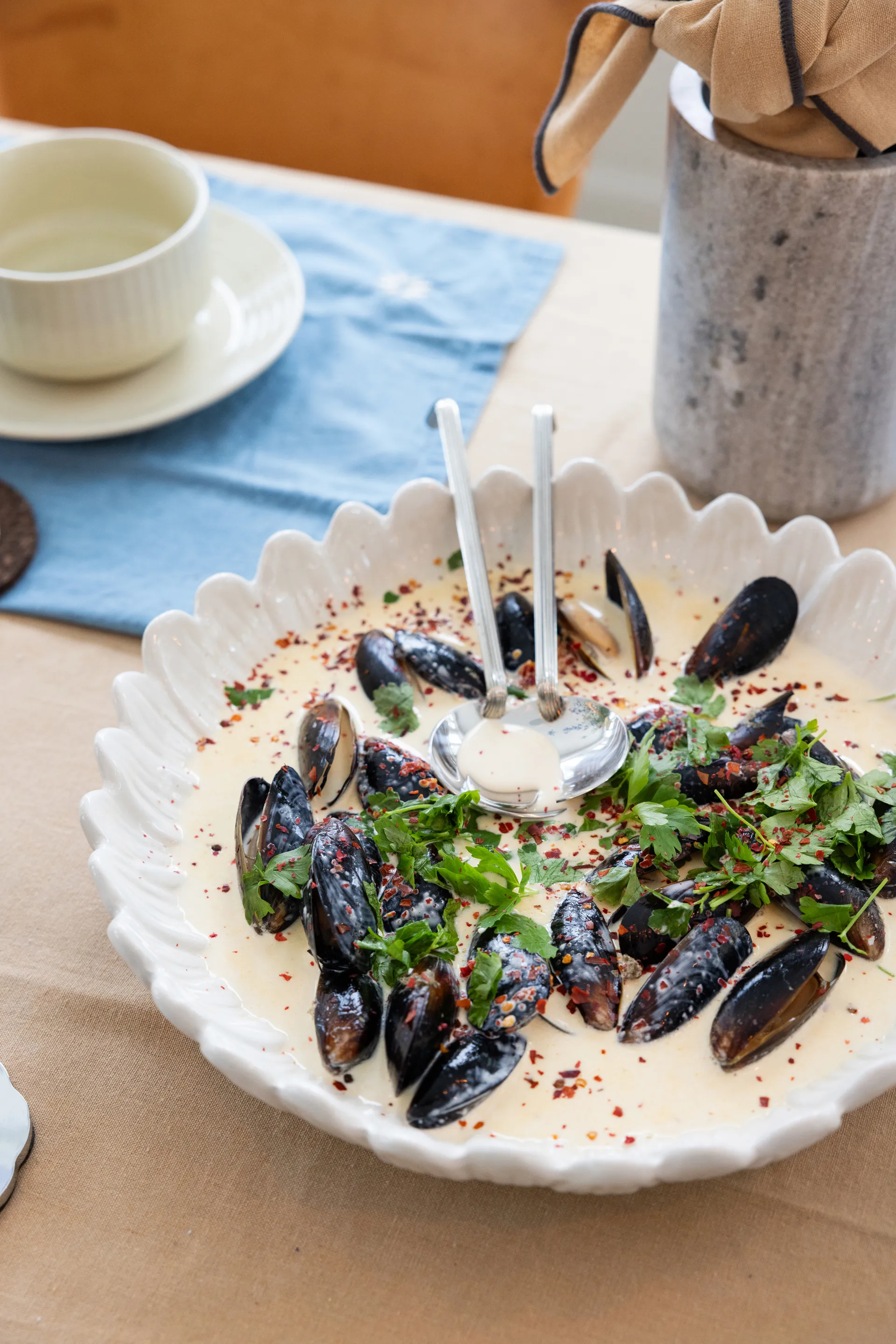 Dagny djupt fat Ø32 cm, Vit Sagaform