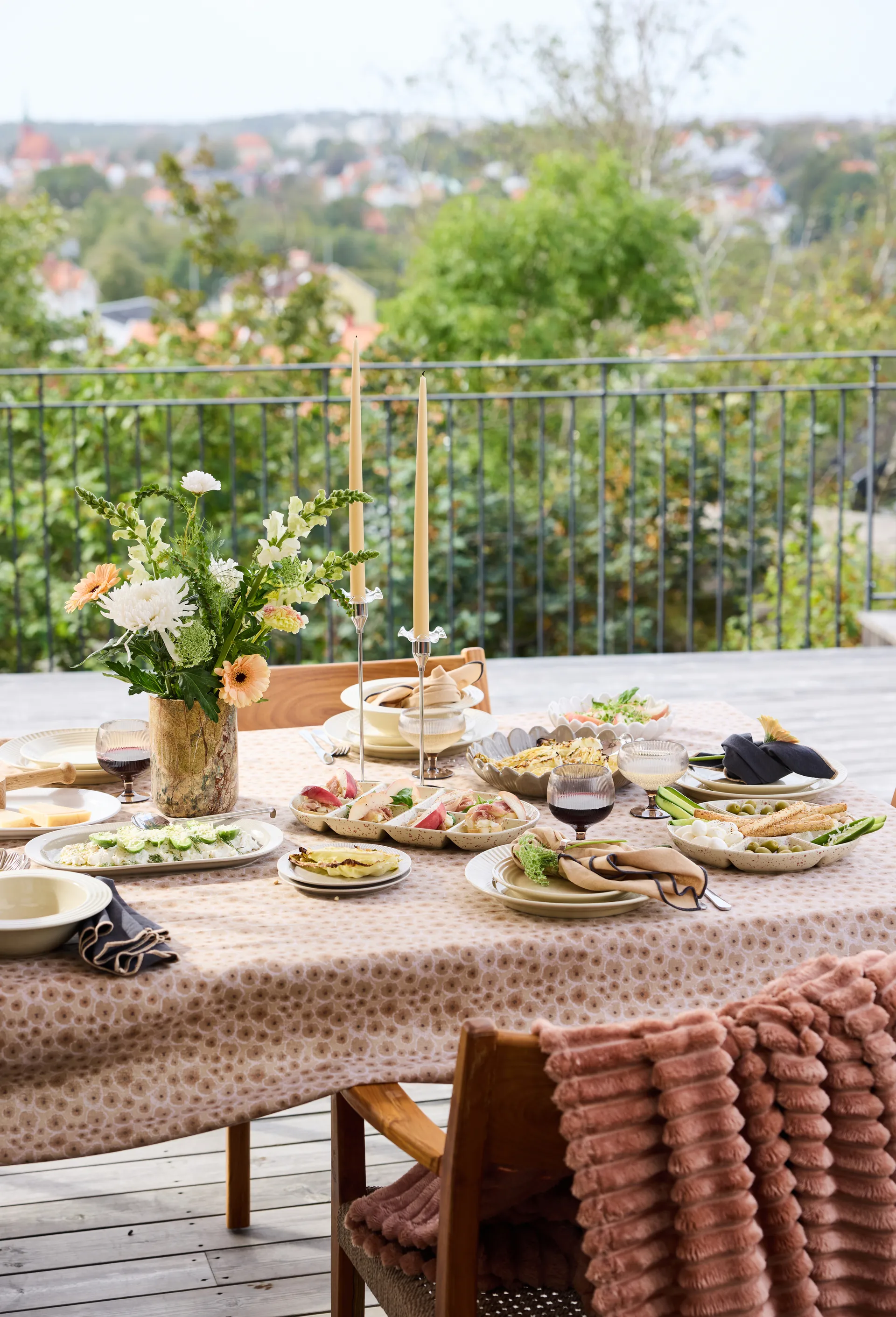 Edith duk 150x280 cm, Mixad beige Sagaform