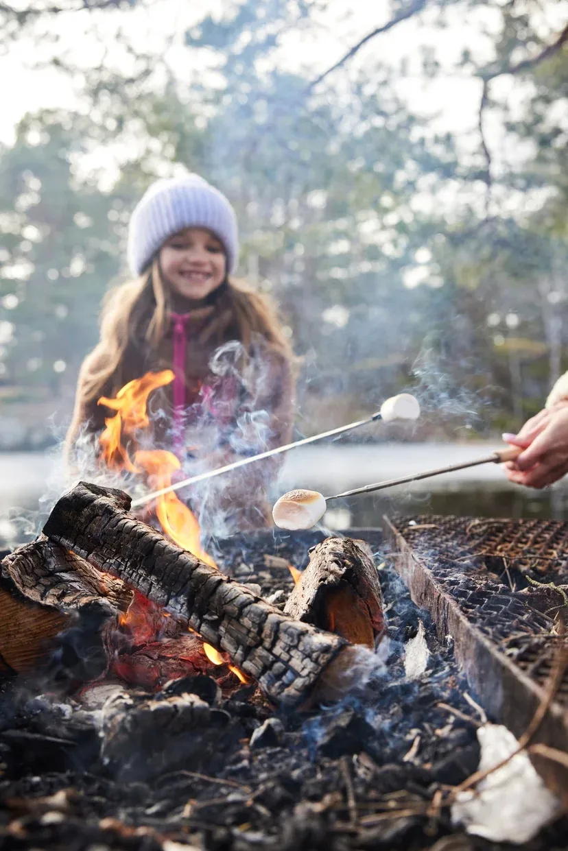 Fredde korvgaffel utfällbar, Rostfritt stål-gummiträ Sagaform