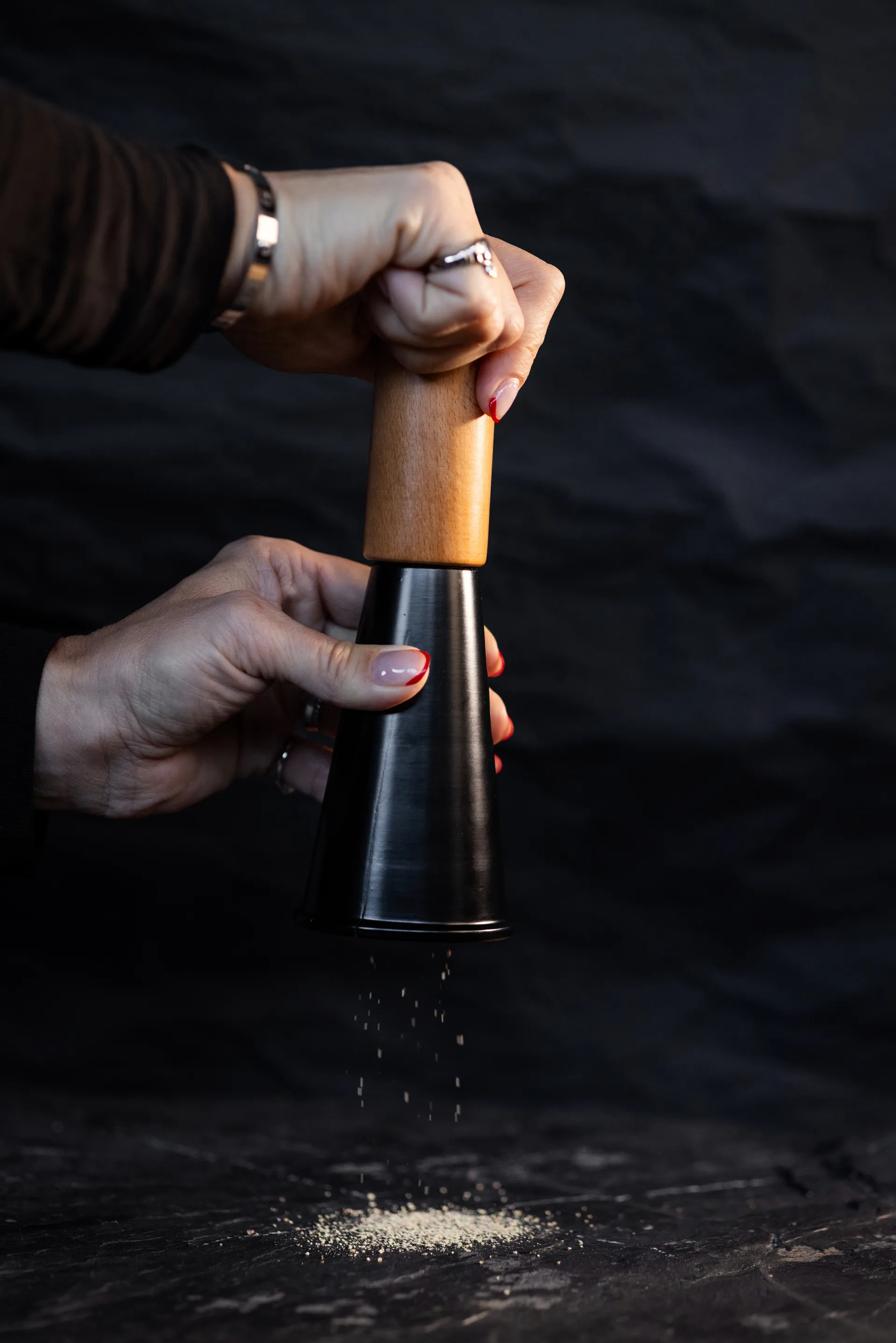 Gurken salt- och pepparkvarn medium 20,5 cm, Svart-brun Sagaform