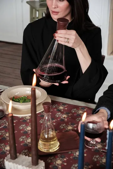 Gurken vinkaraff - Klar-mörkröd, 1,6 L - Sagaform
