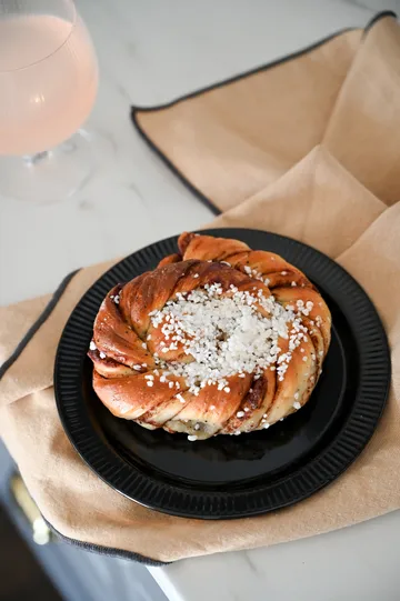 Inka assiett - Svart, Ø17 cm - Sagaform