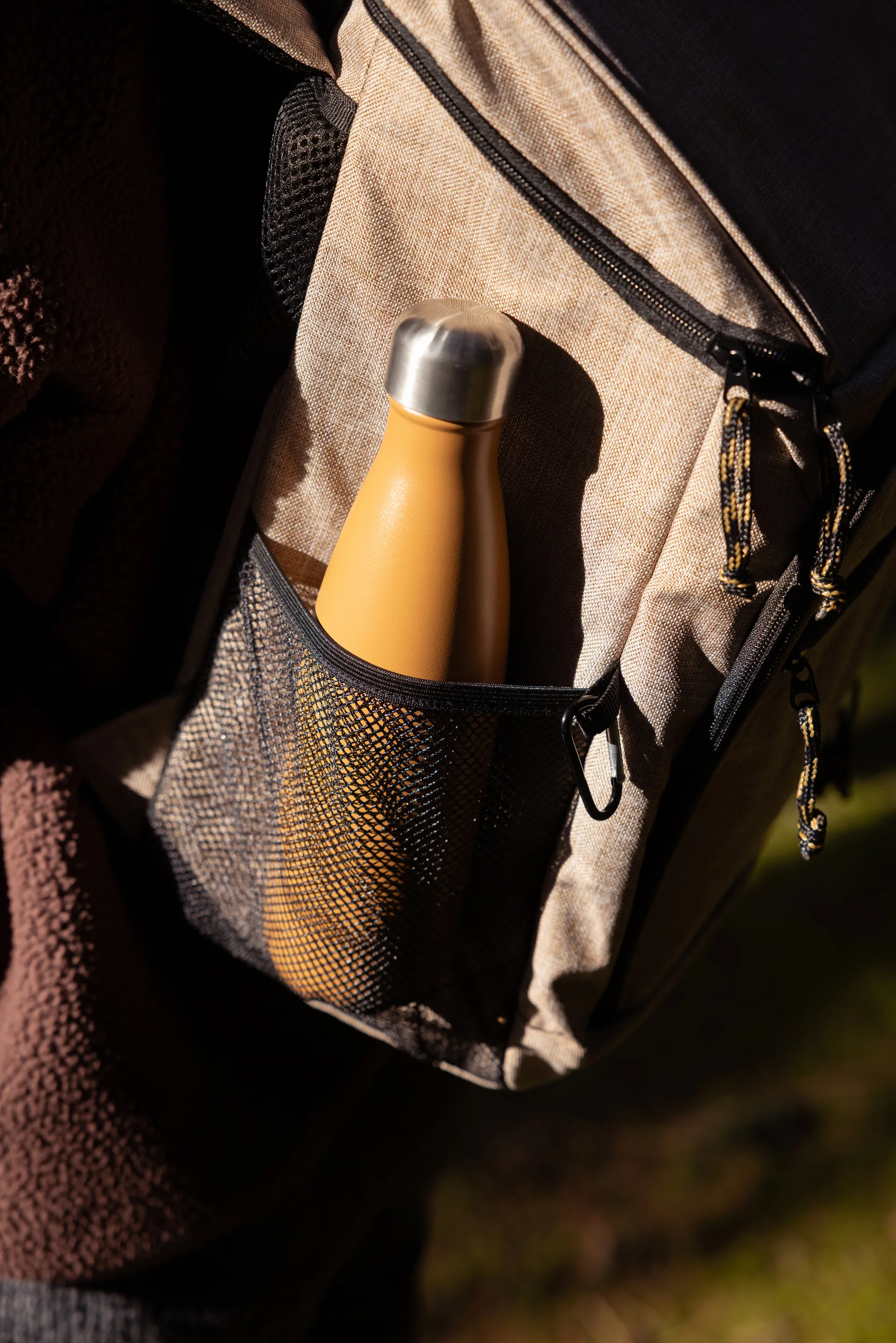 Nils stålflaska 50 cl, Fudge Pantone Sagaform