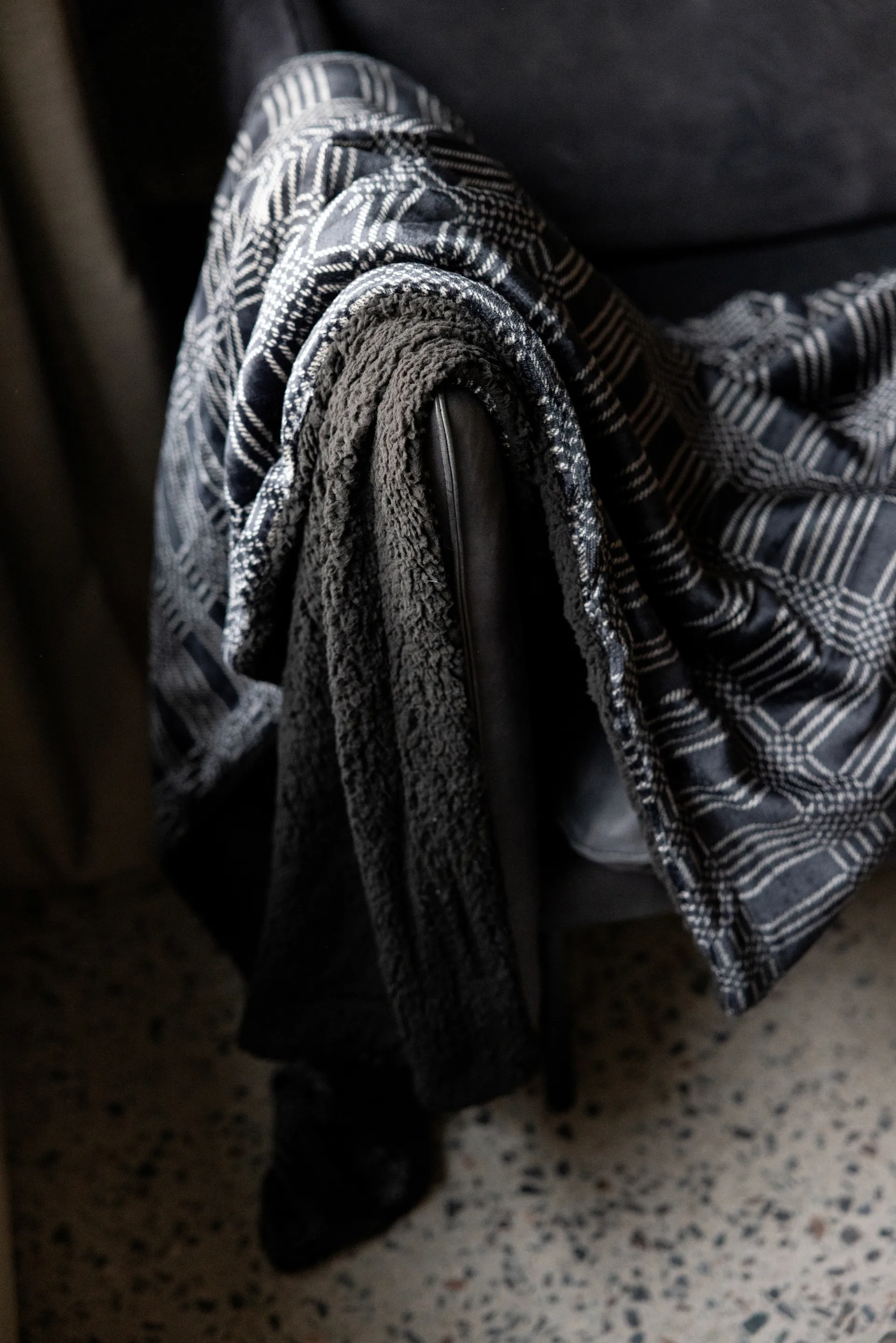 Rut fleecepläd 130x170 cm, Svart Sagaform