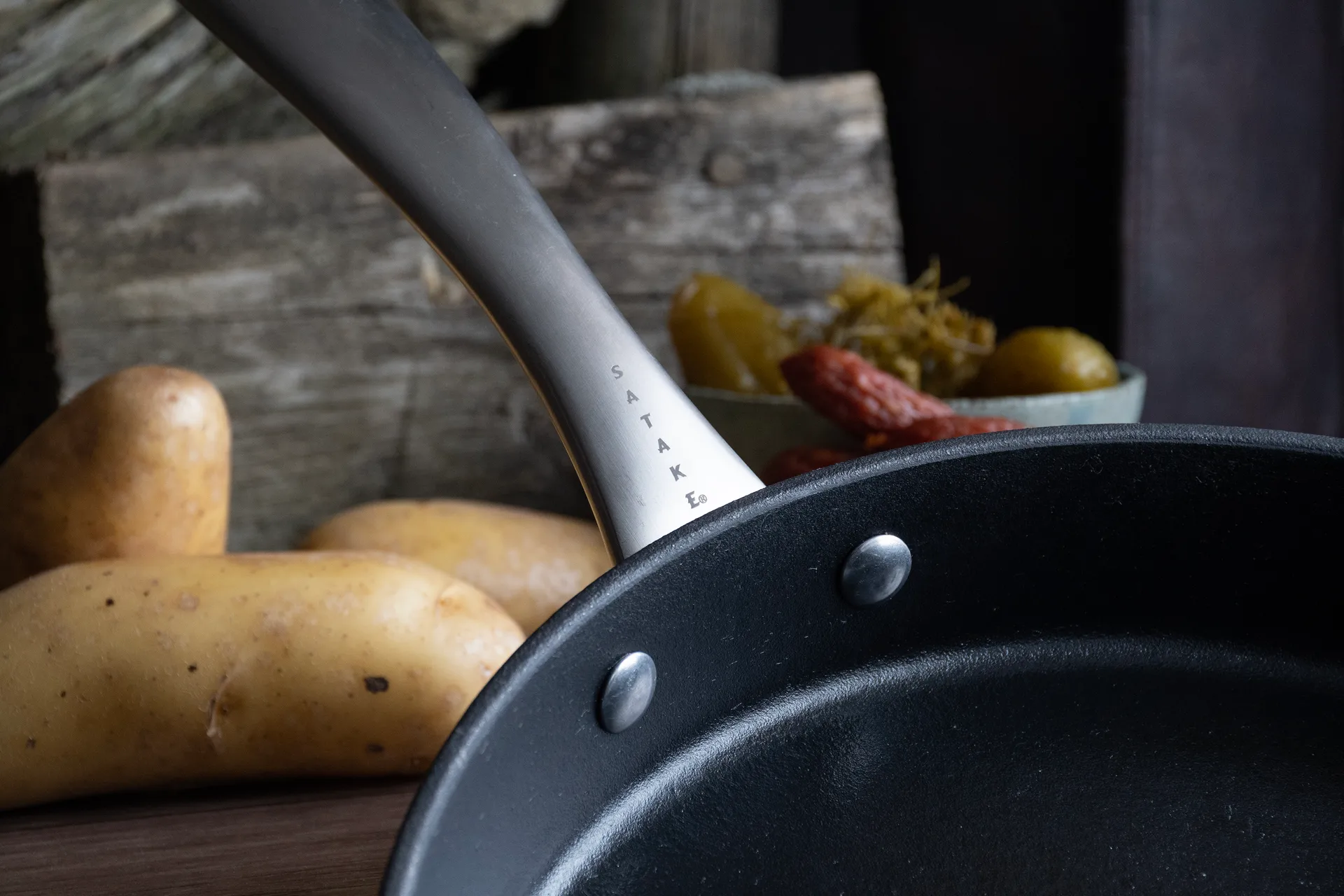 Satake gjutjärnspanna, 29 cm Satake