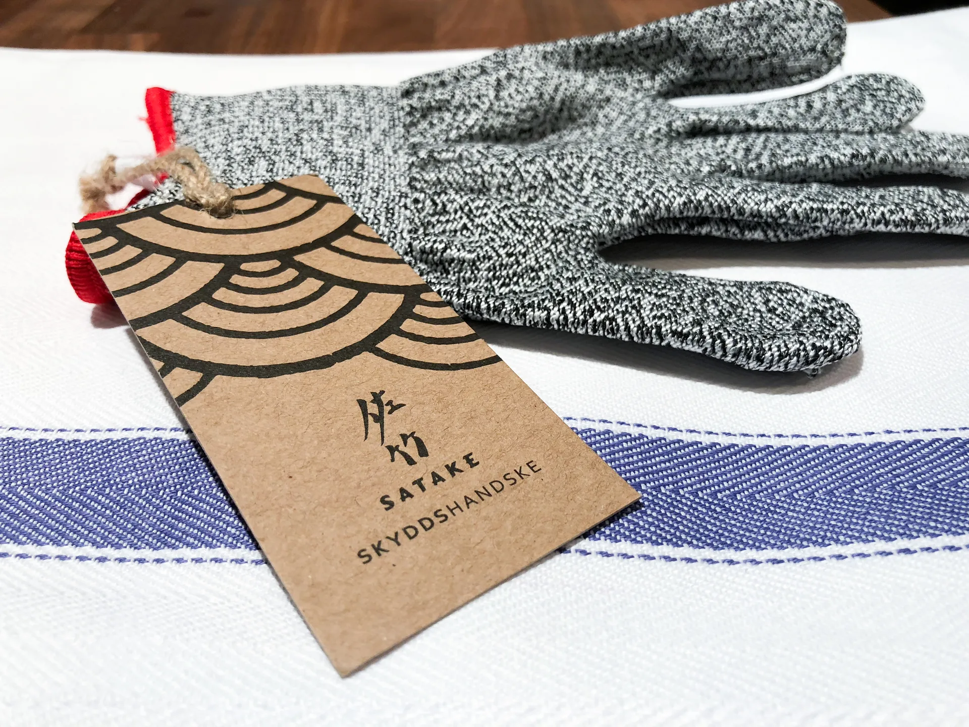 Satake skyddshandske, Grå Satake