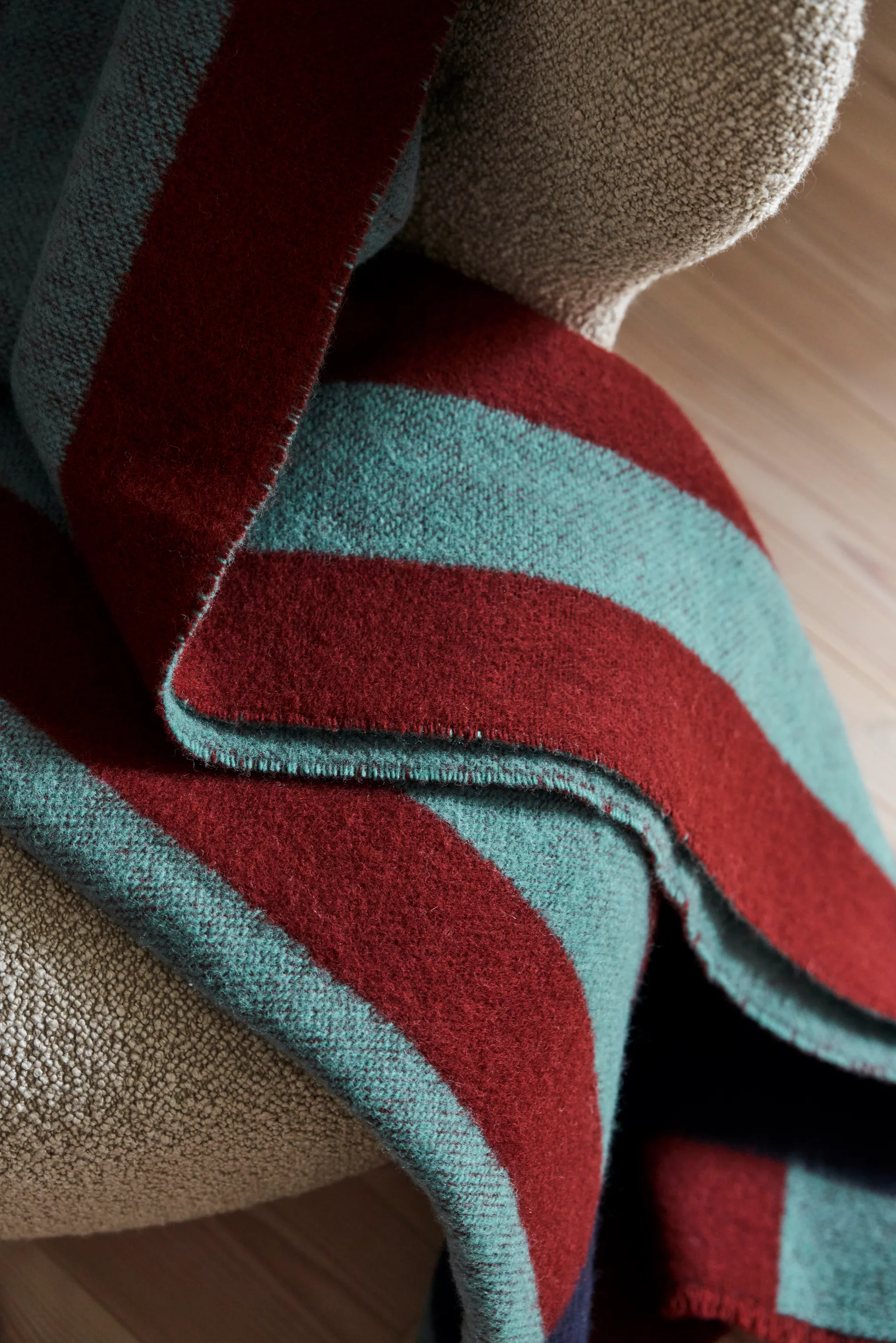 Aisles ullpläd 130x180 cm, Grön Scandi Living