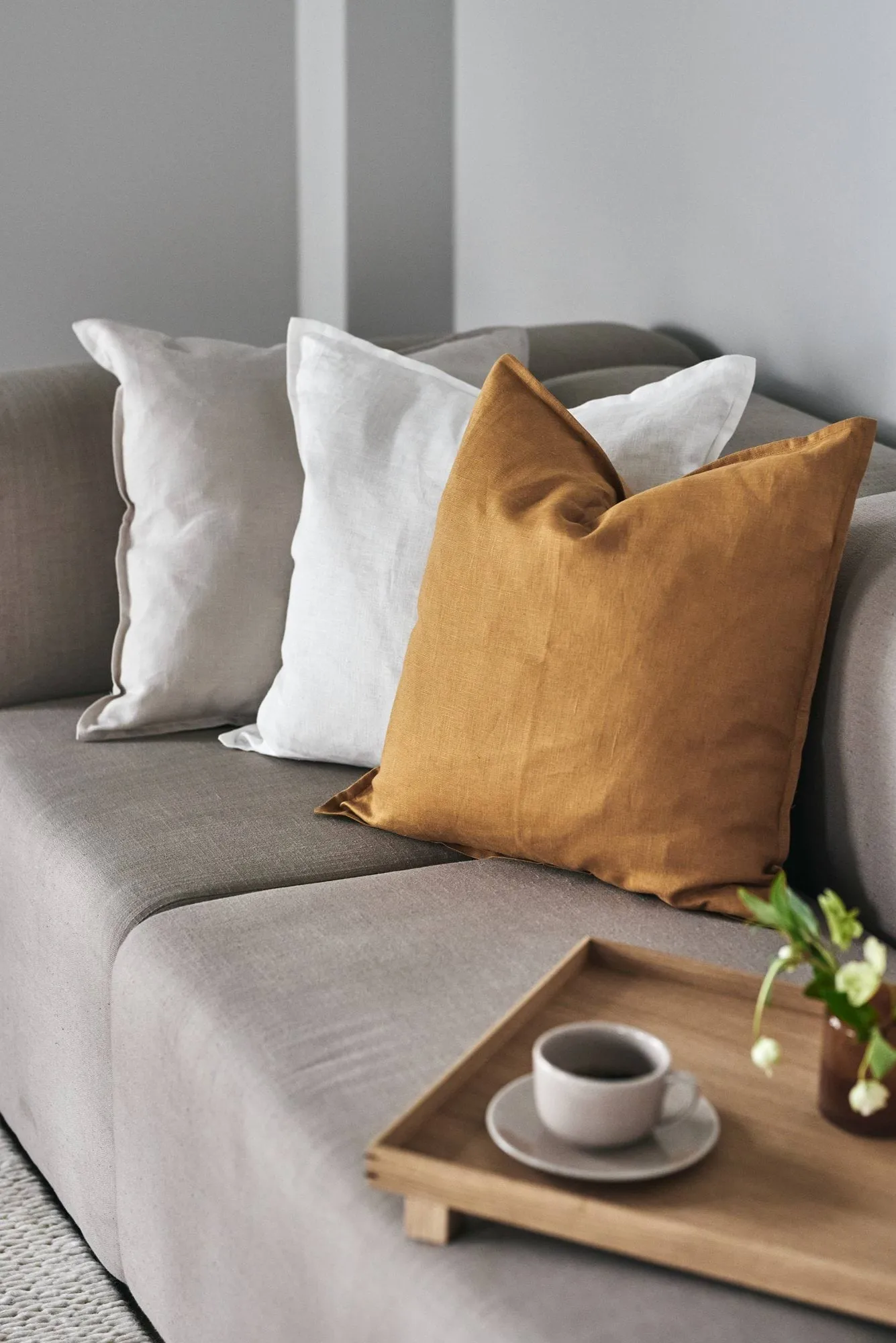 Calm kuddfodral linne 50x50 cm, Mustard Scandi Living