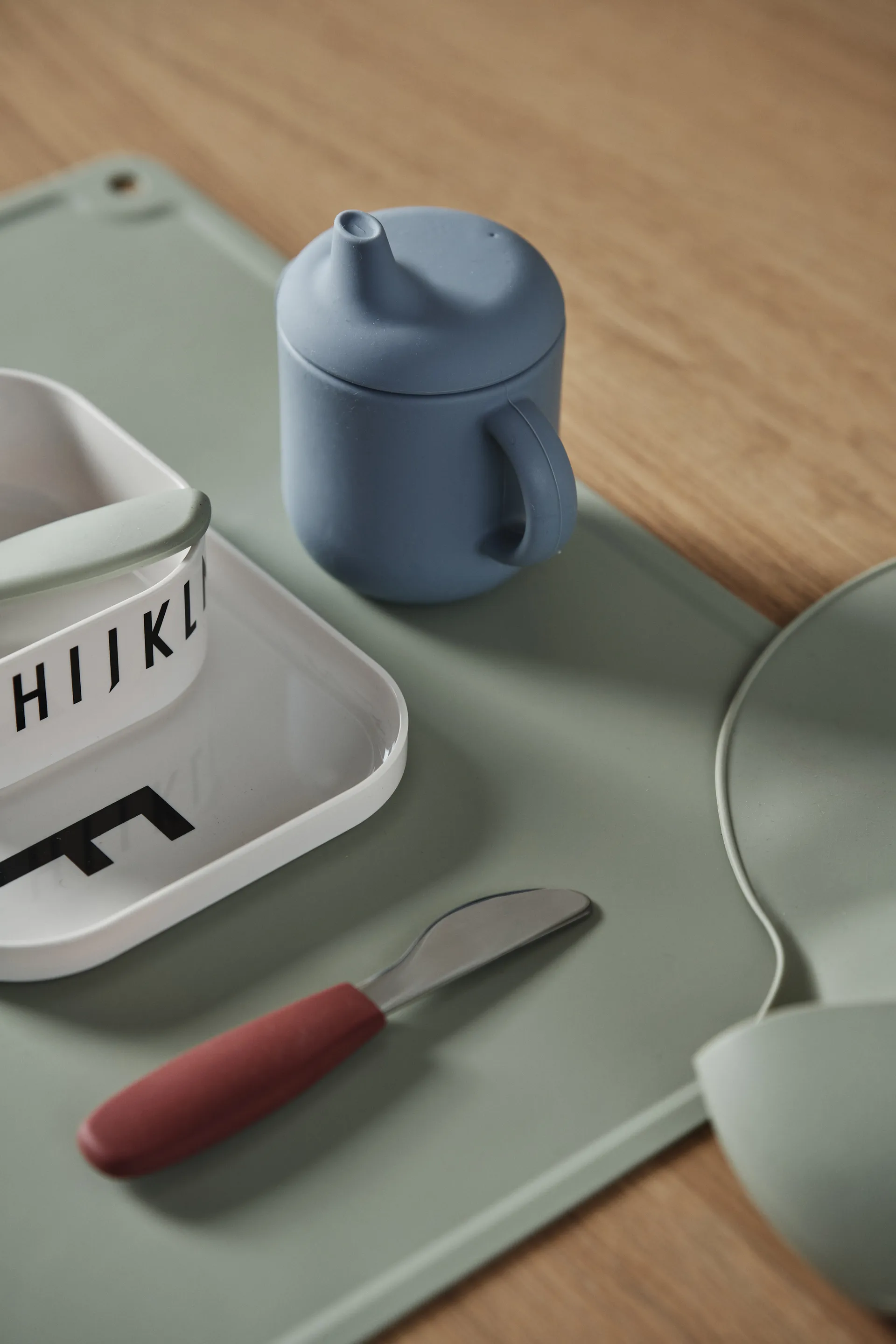 Dine bestickset silikon 3 delar, Green-blue Scandi Living
