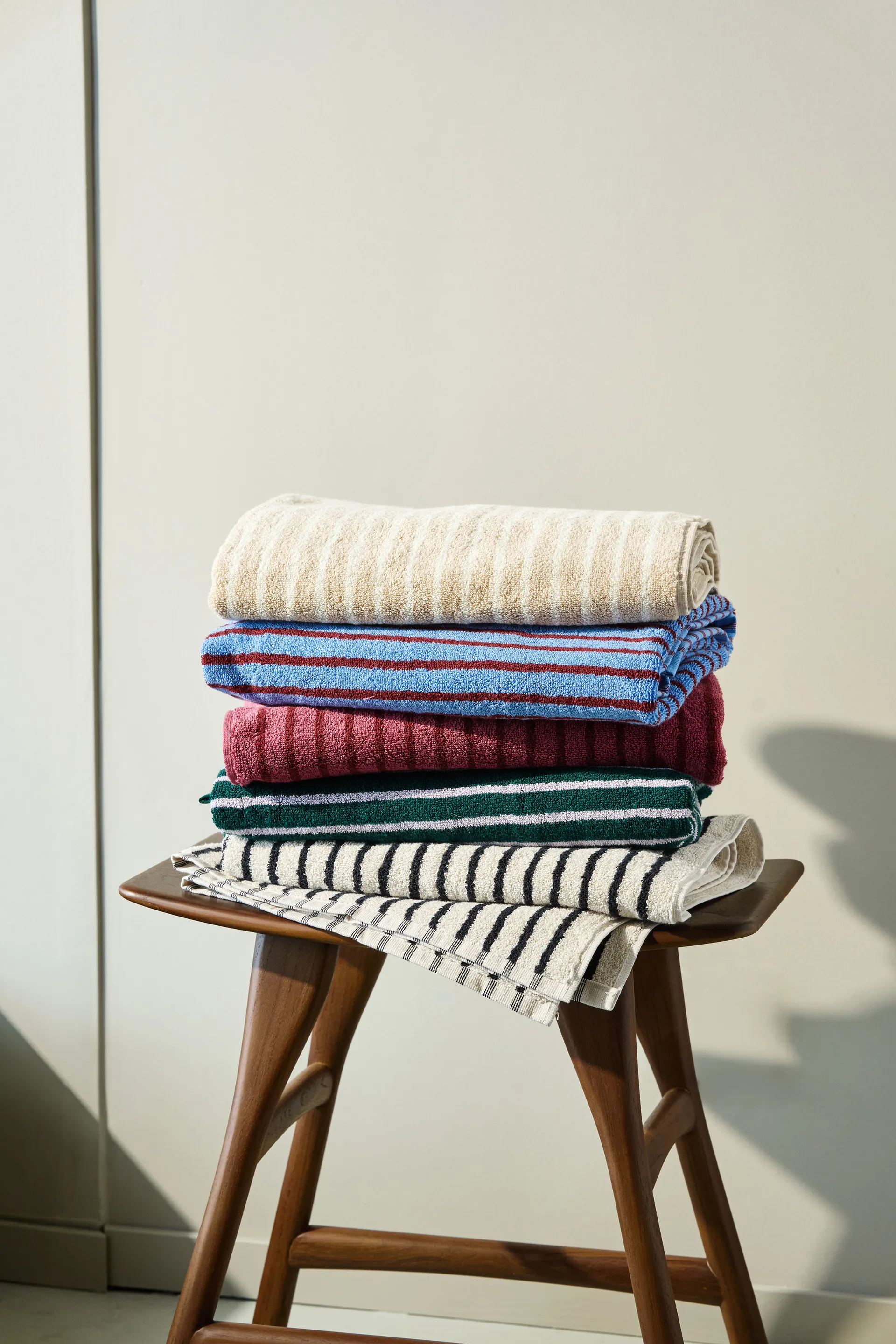 Drift badhandduk 70x140 cm, Beige-vit Scandi Living